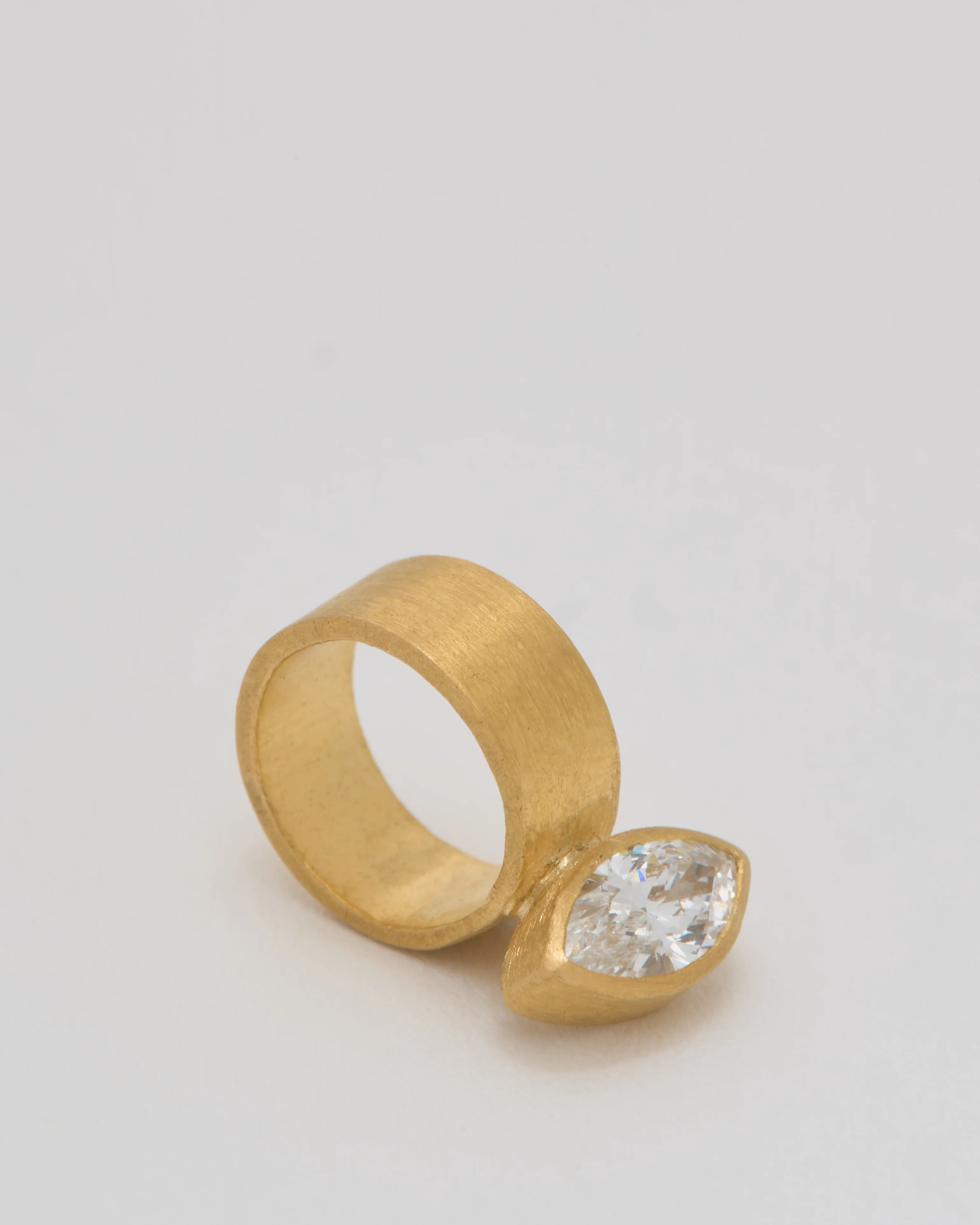 marquis diamond pendant - Image 3