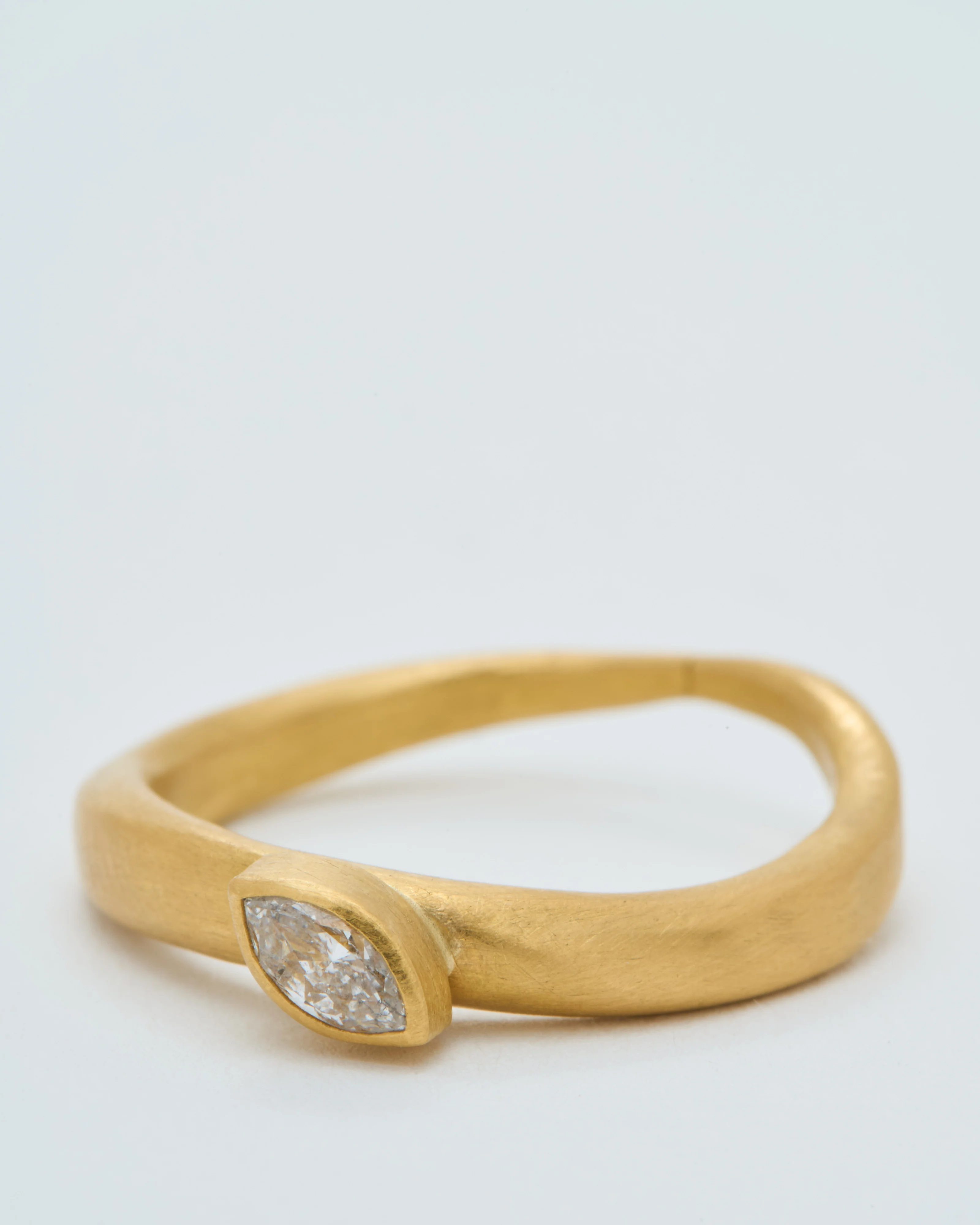 marquis diamond wave ring 5x2mm - Image 6