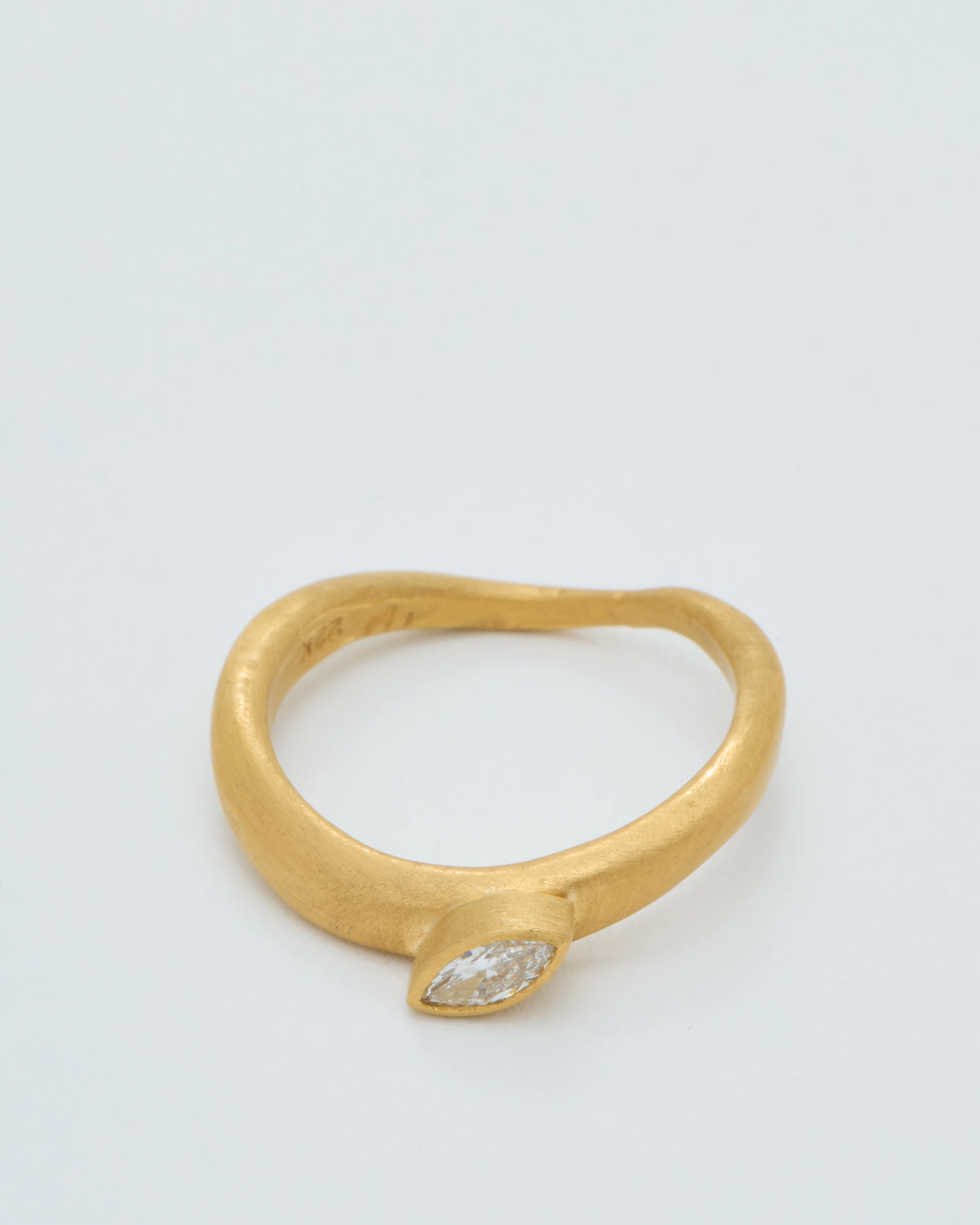 marquis diamond wave ring 6x3mm - Image 4
