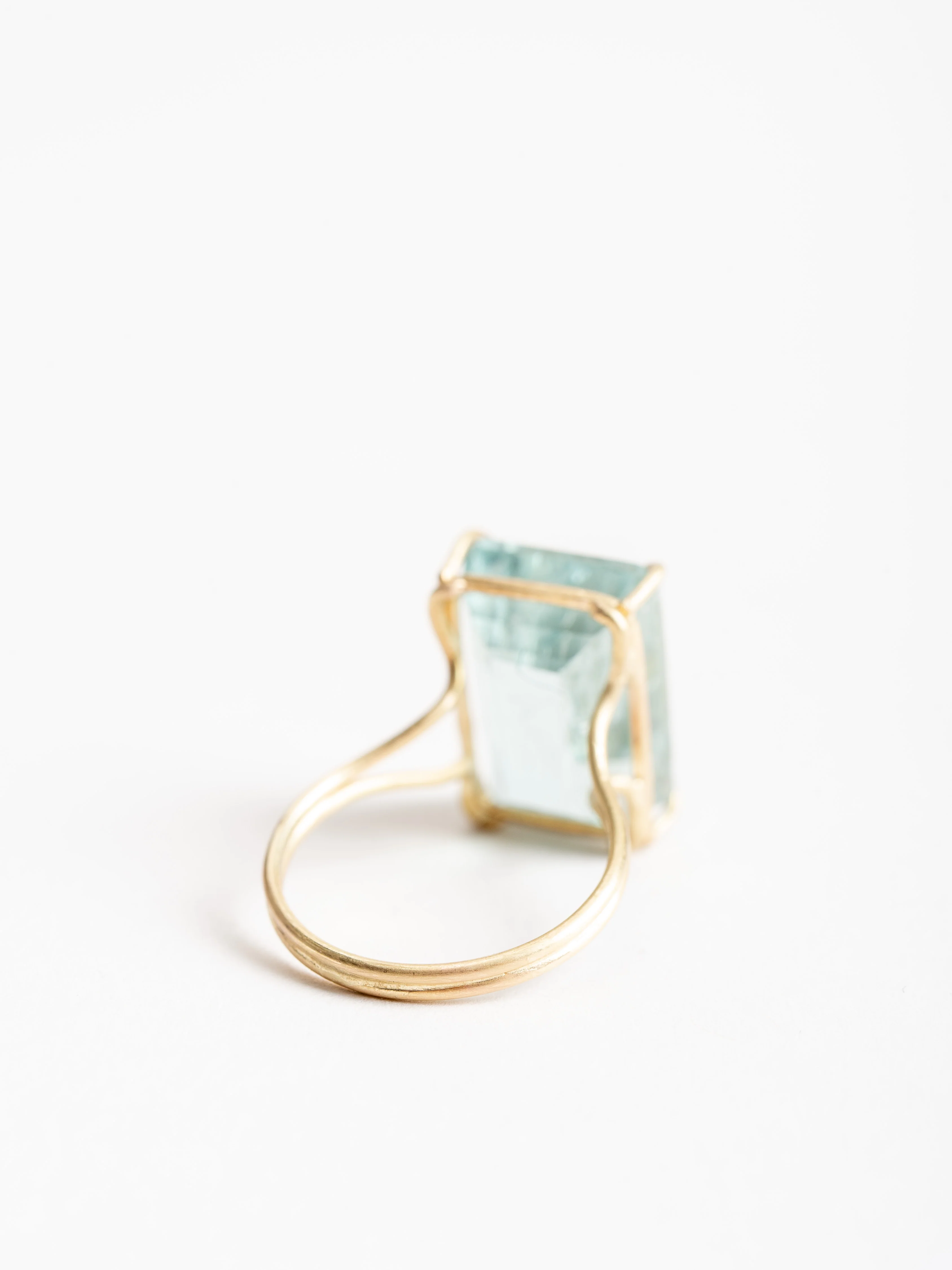 aquamarine emerald cut ring - Image 4