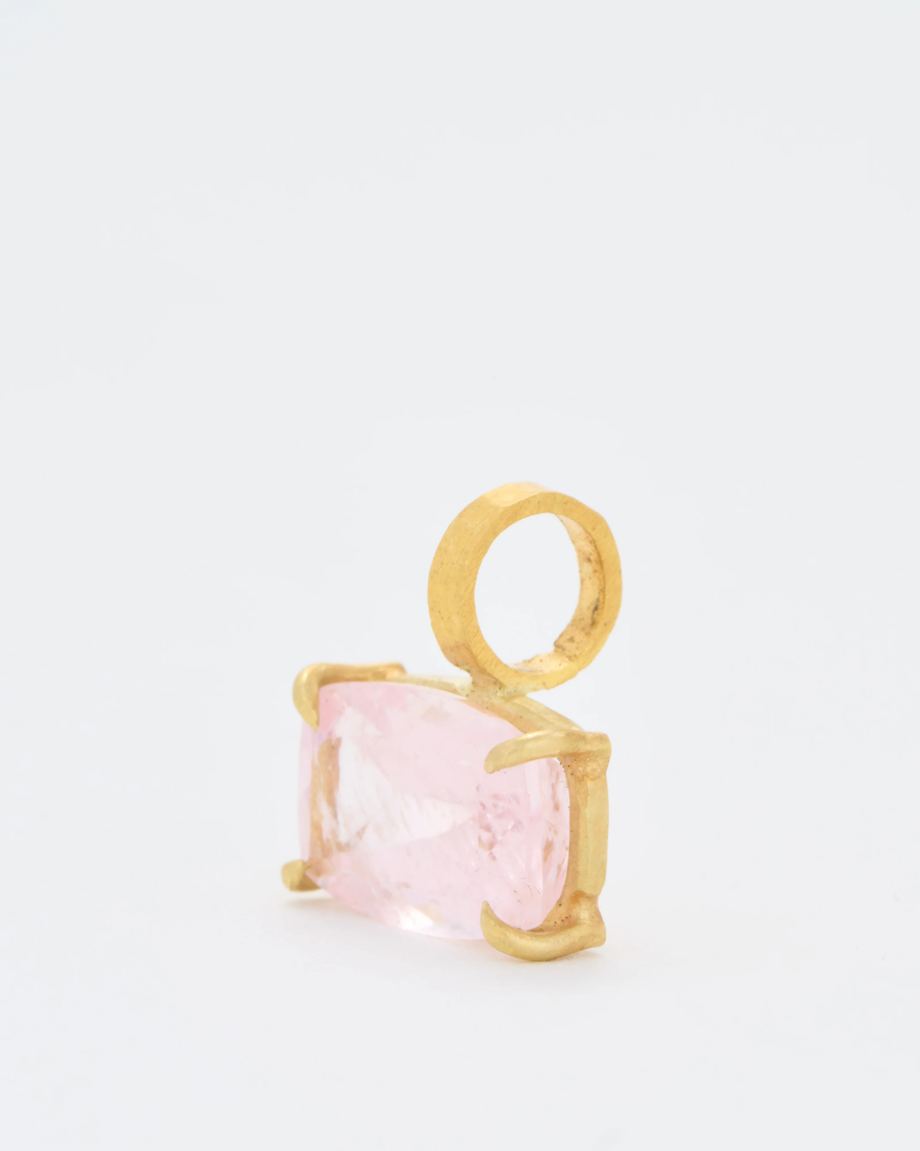 morganite cushion cut pendant - Image 4