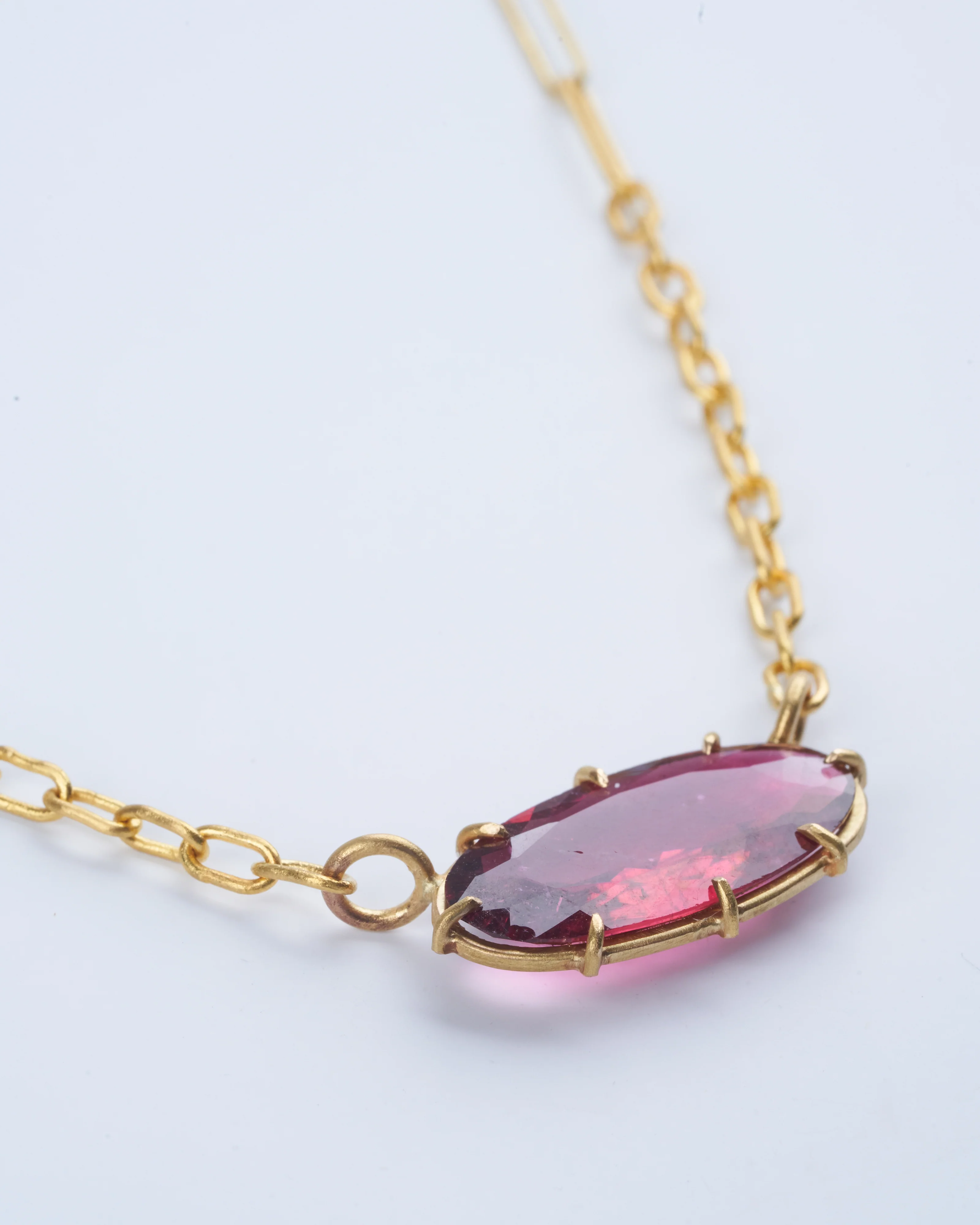 rubillite tourmaline faceted oval pendant necklace - gold/ purple - Image 3