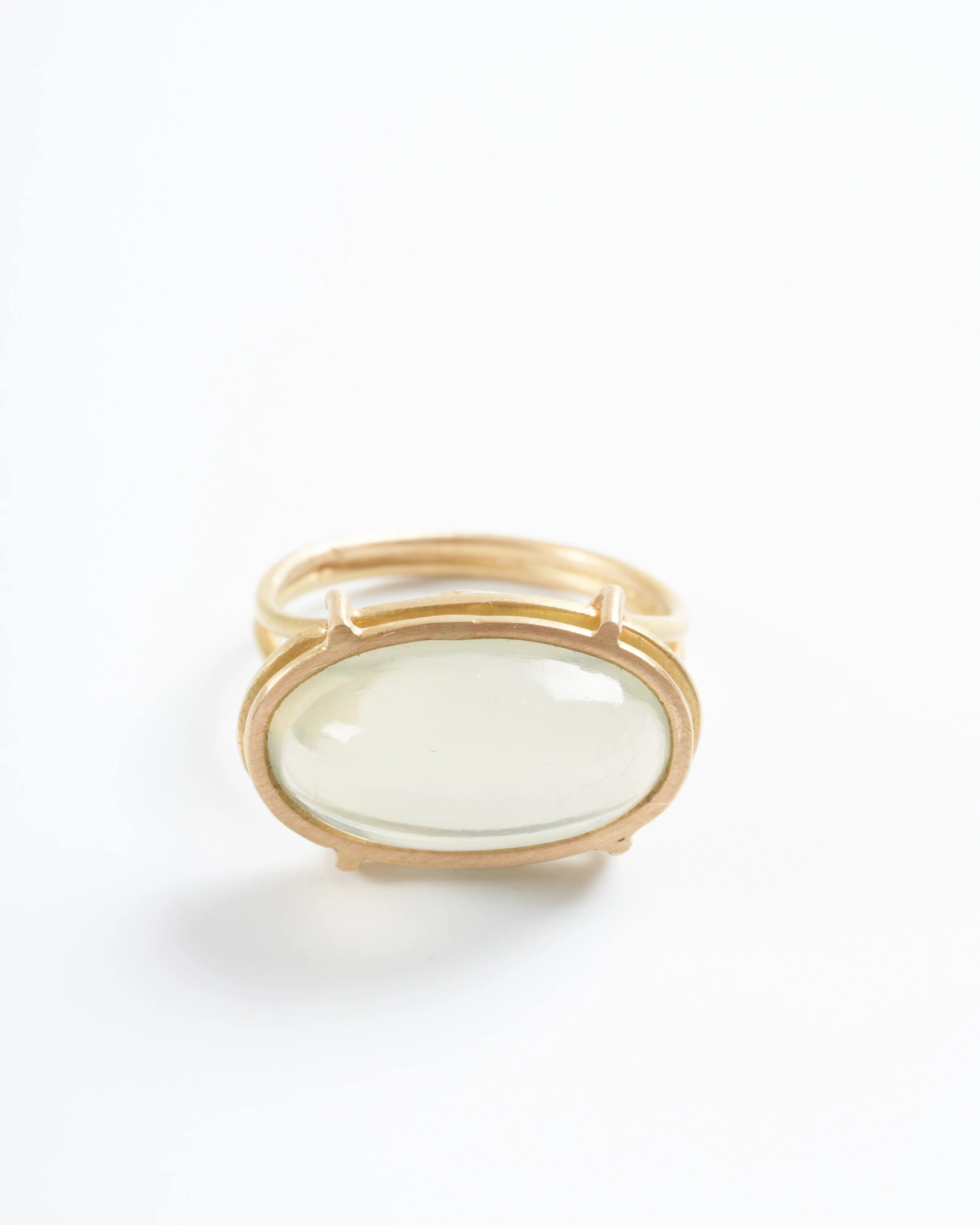 sage moonstone cabochon east-west ring - light green - Image 4