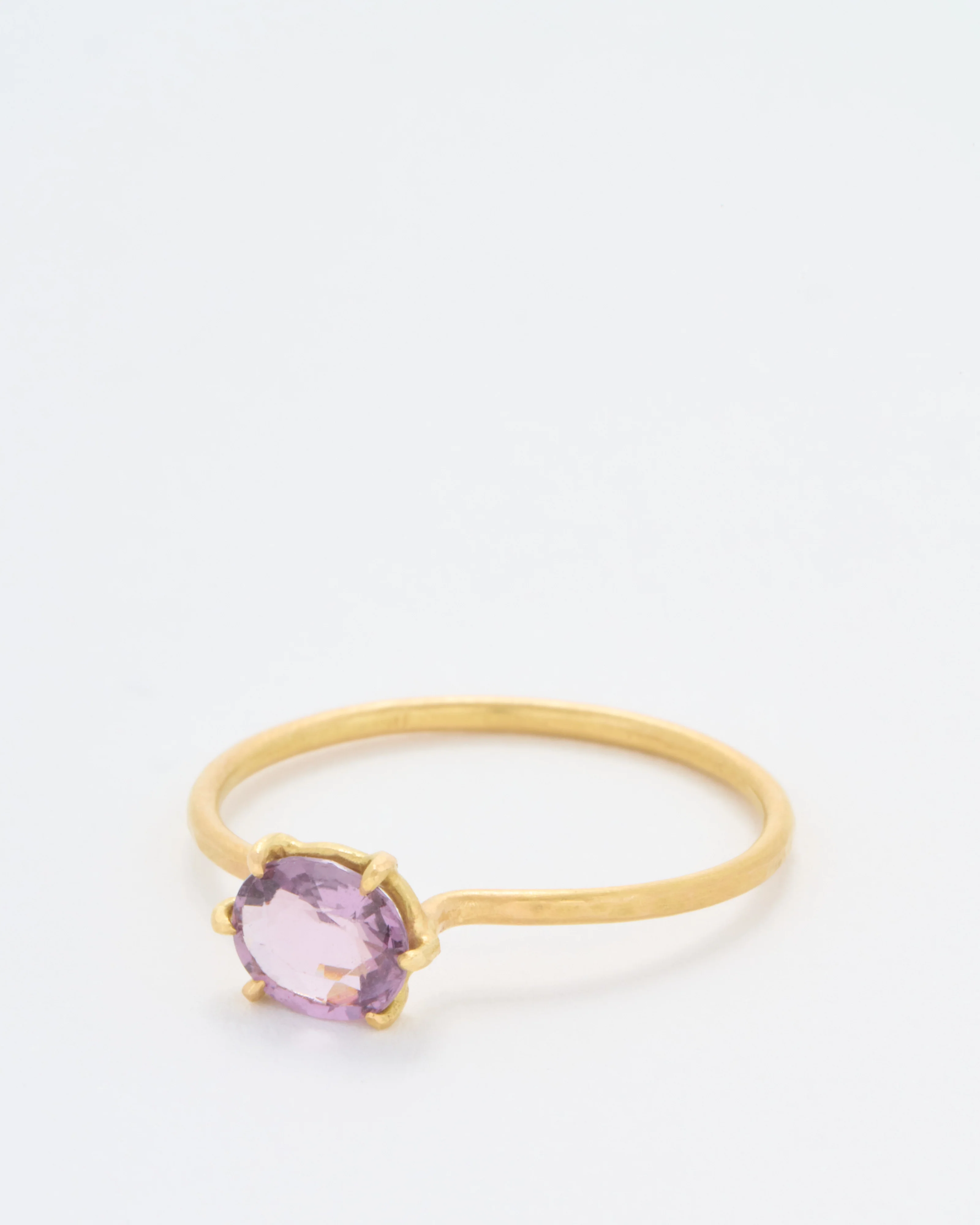 spinel mini oval gem ring - Image 3
