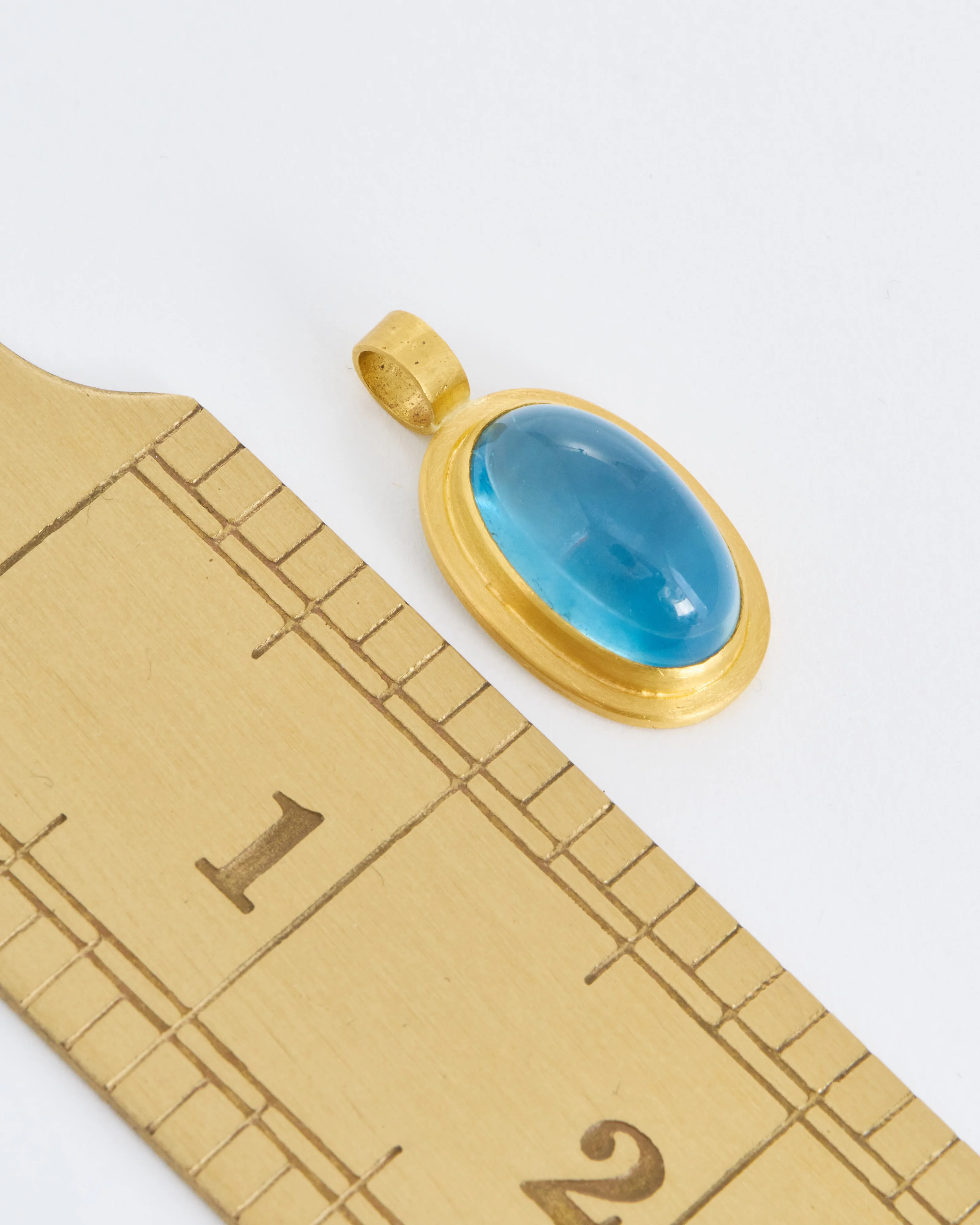 vivid aquamarine cabochon oval pendant - Image 5