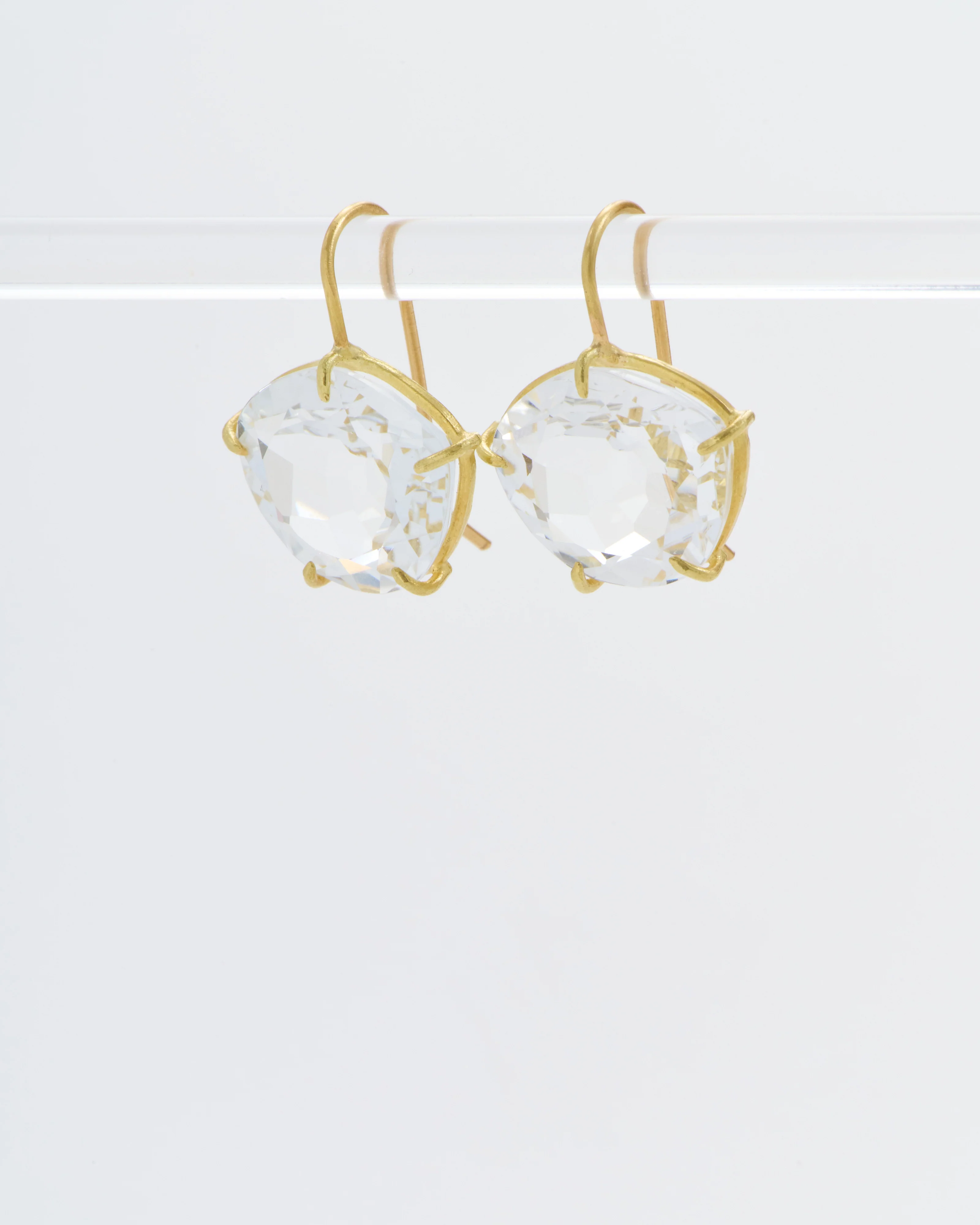 white topaz petal earring - Image 3