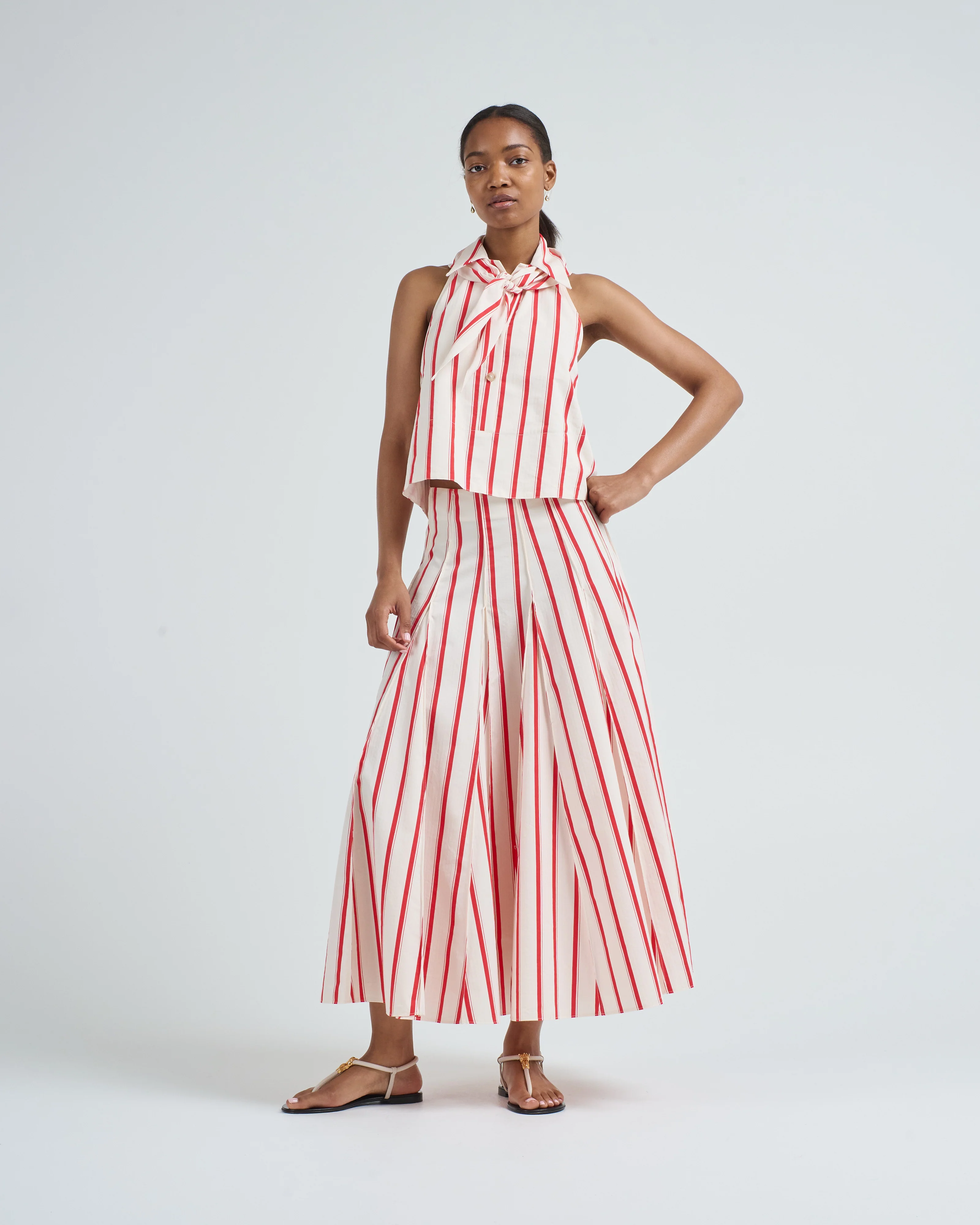 million pleats skirt