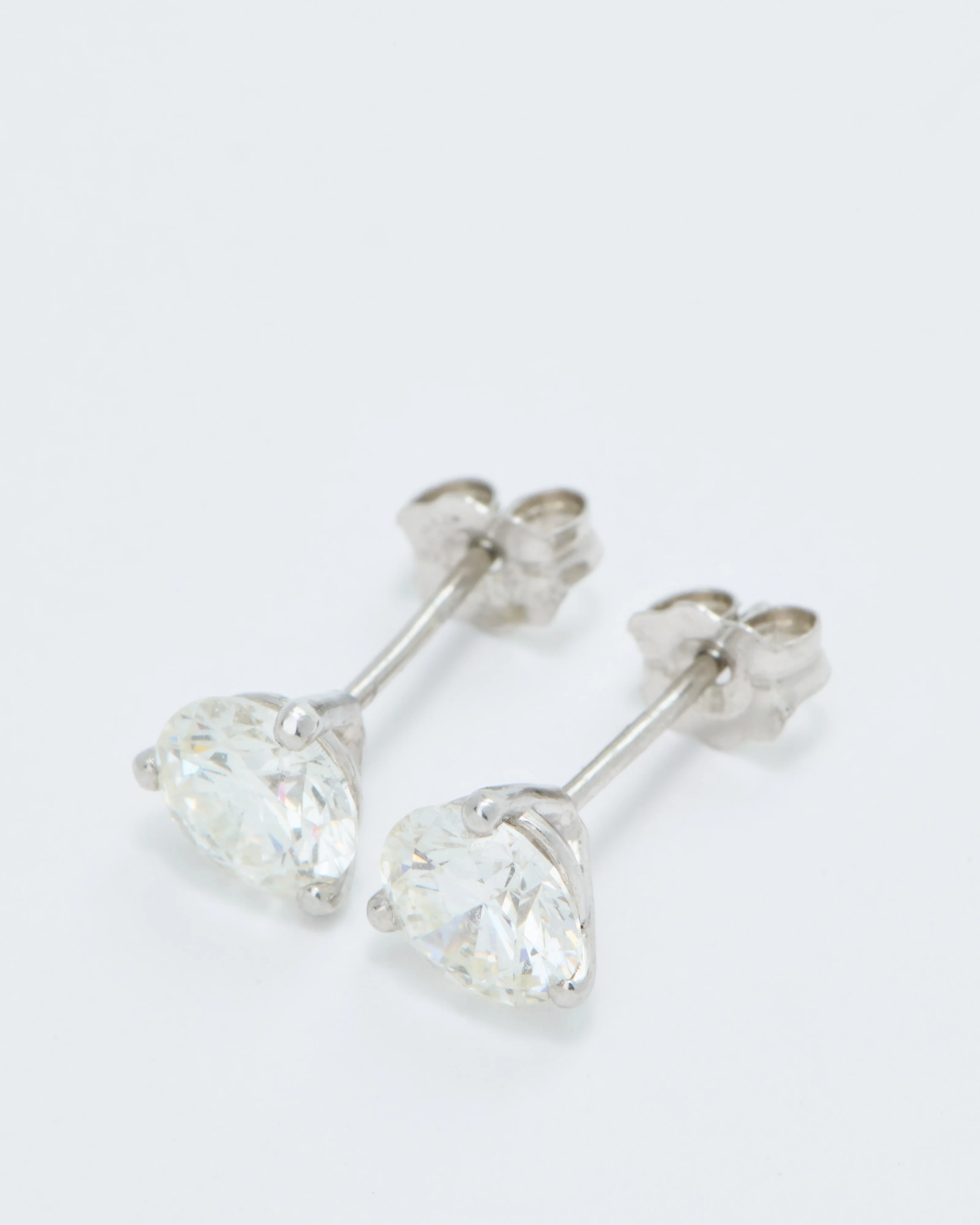 platinum diamond studs - Image 5