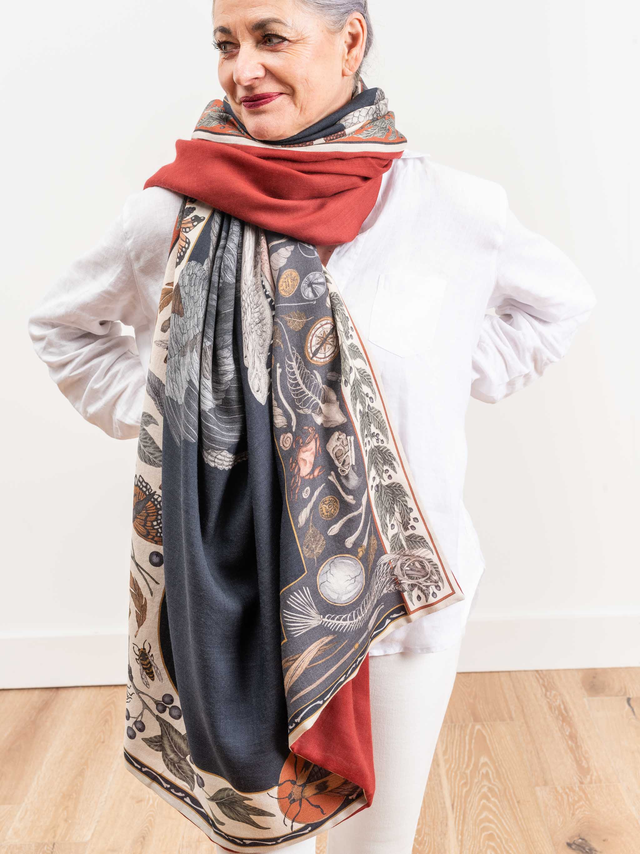 alligator's empire doubled scarf - Image 2