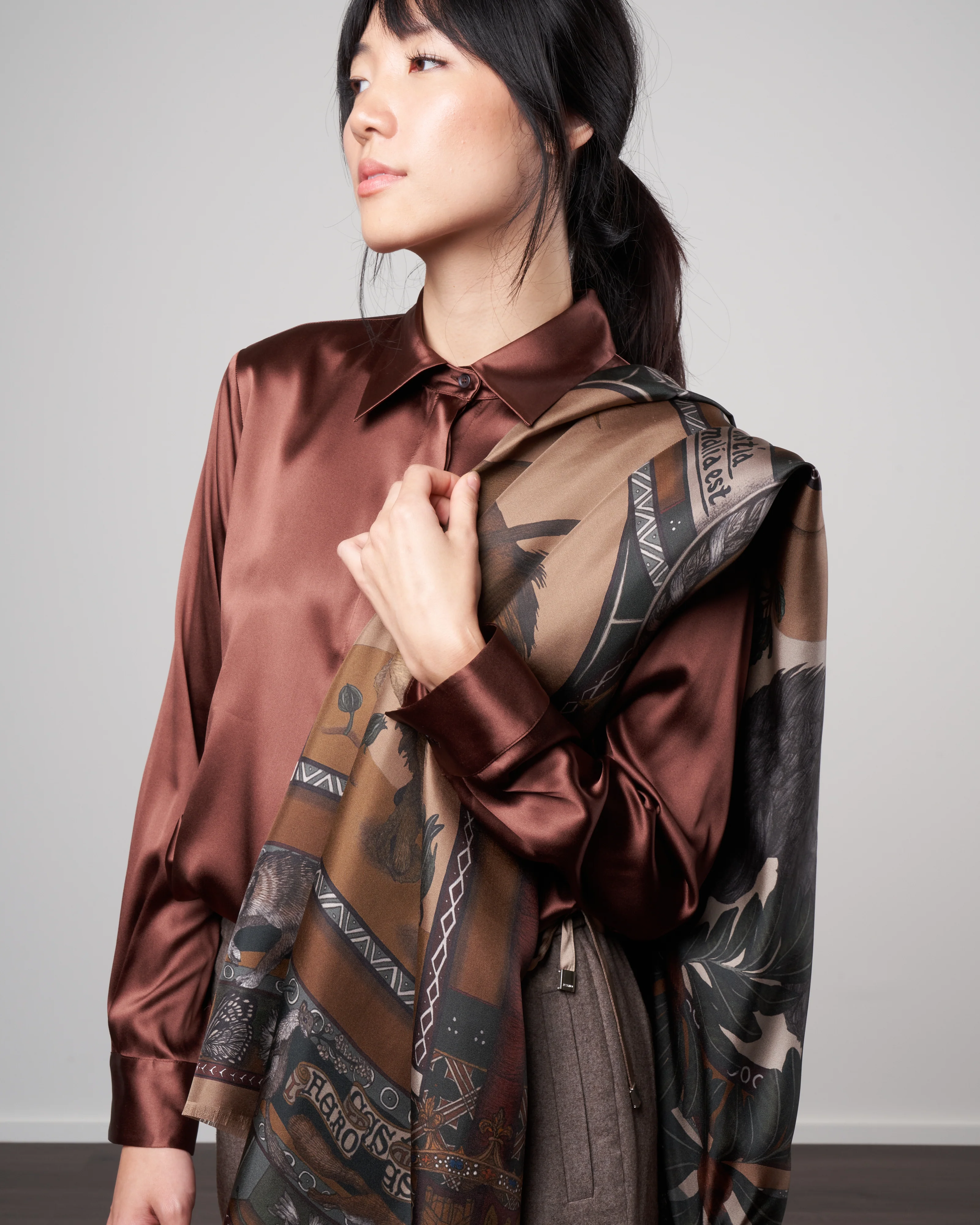 beasts untamed silk scarf - camel/tobacco - Image 2