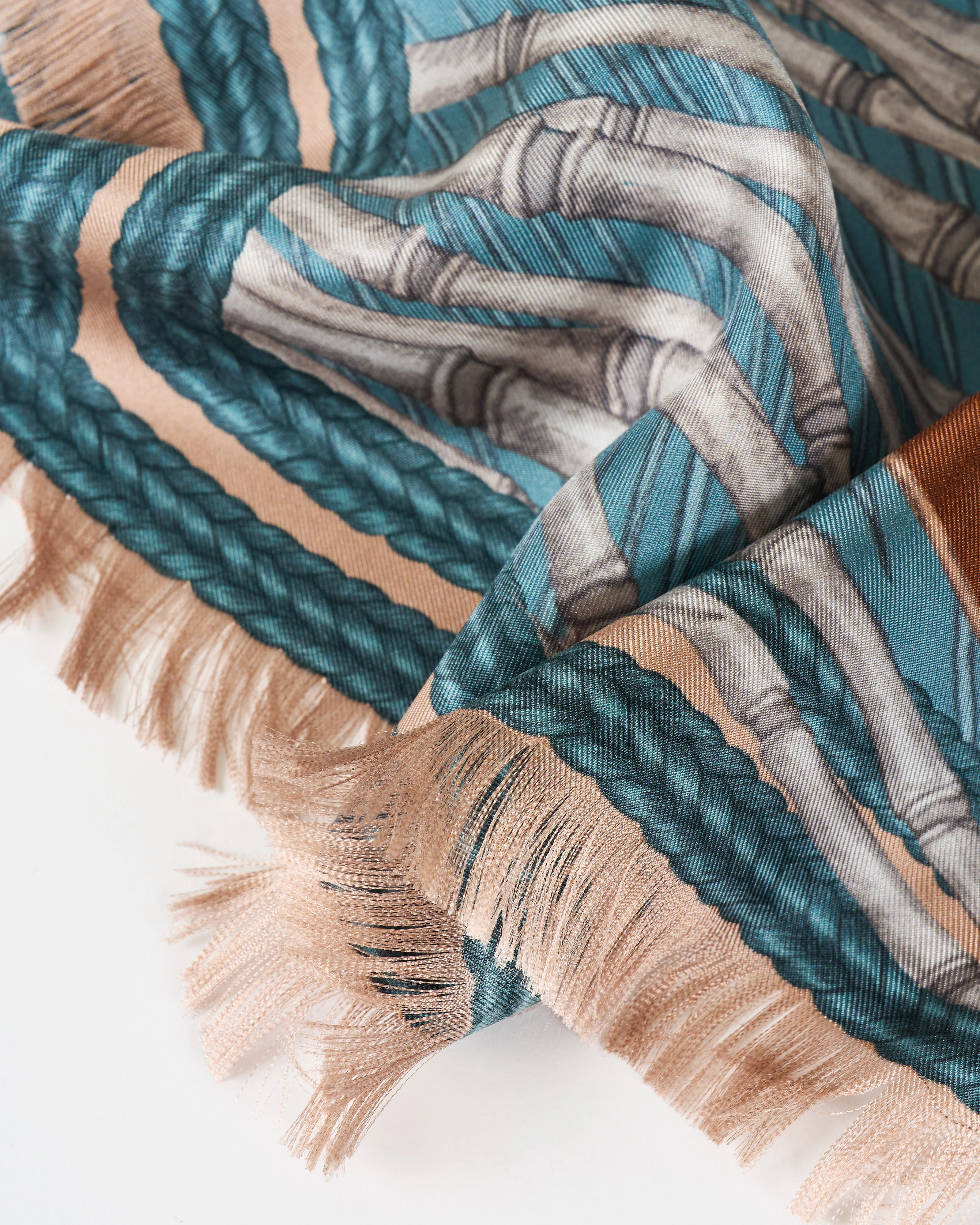 kionobori karasu silk twill large rectangular scarf - Image 4
