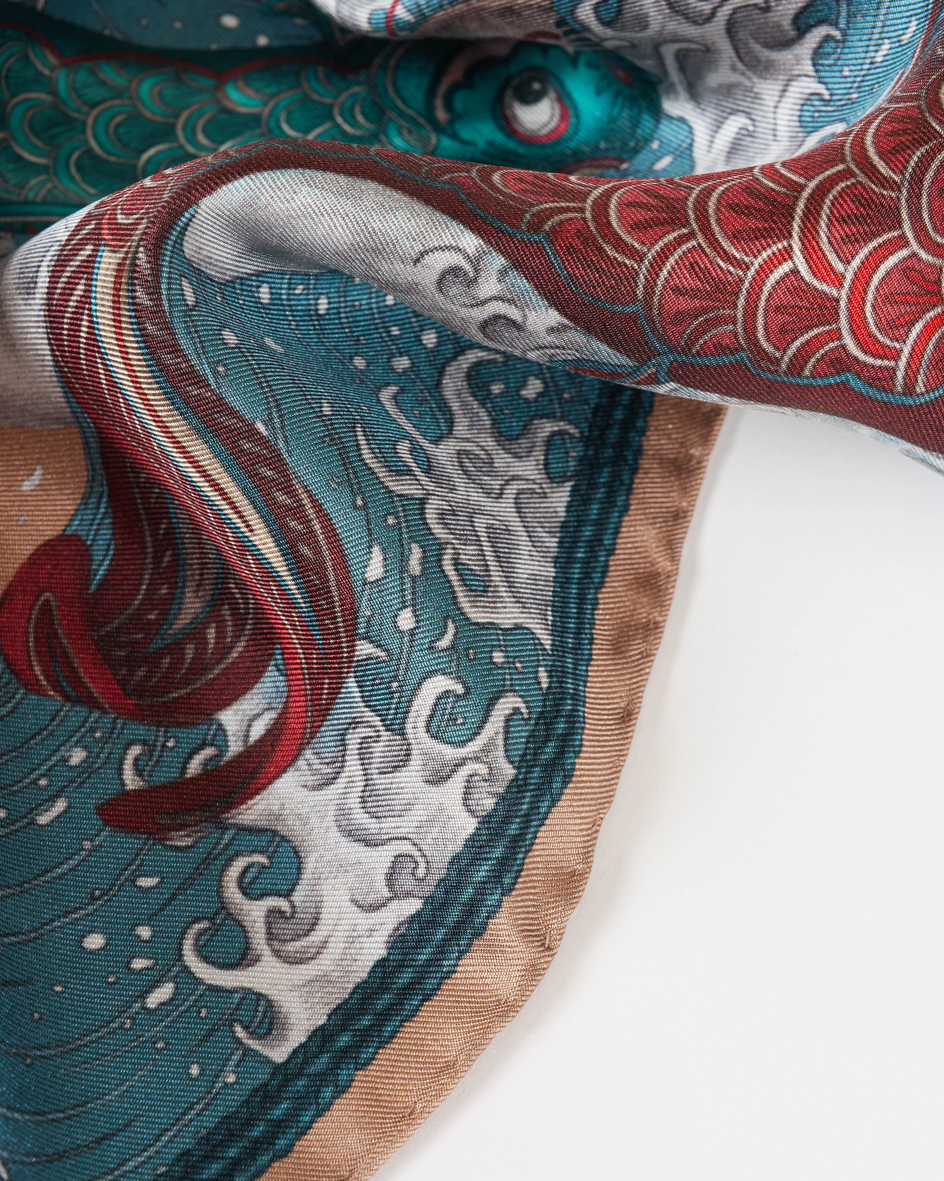 kionobori karasu silk twill triangular scarf - Image 3