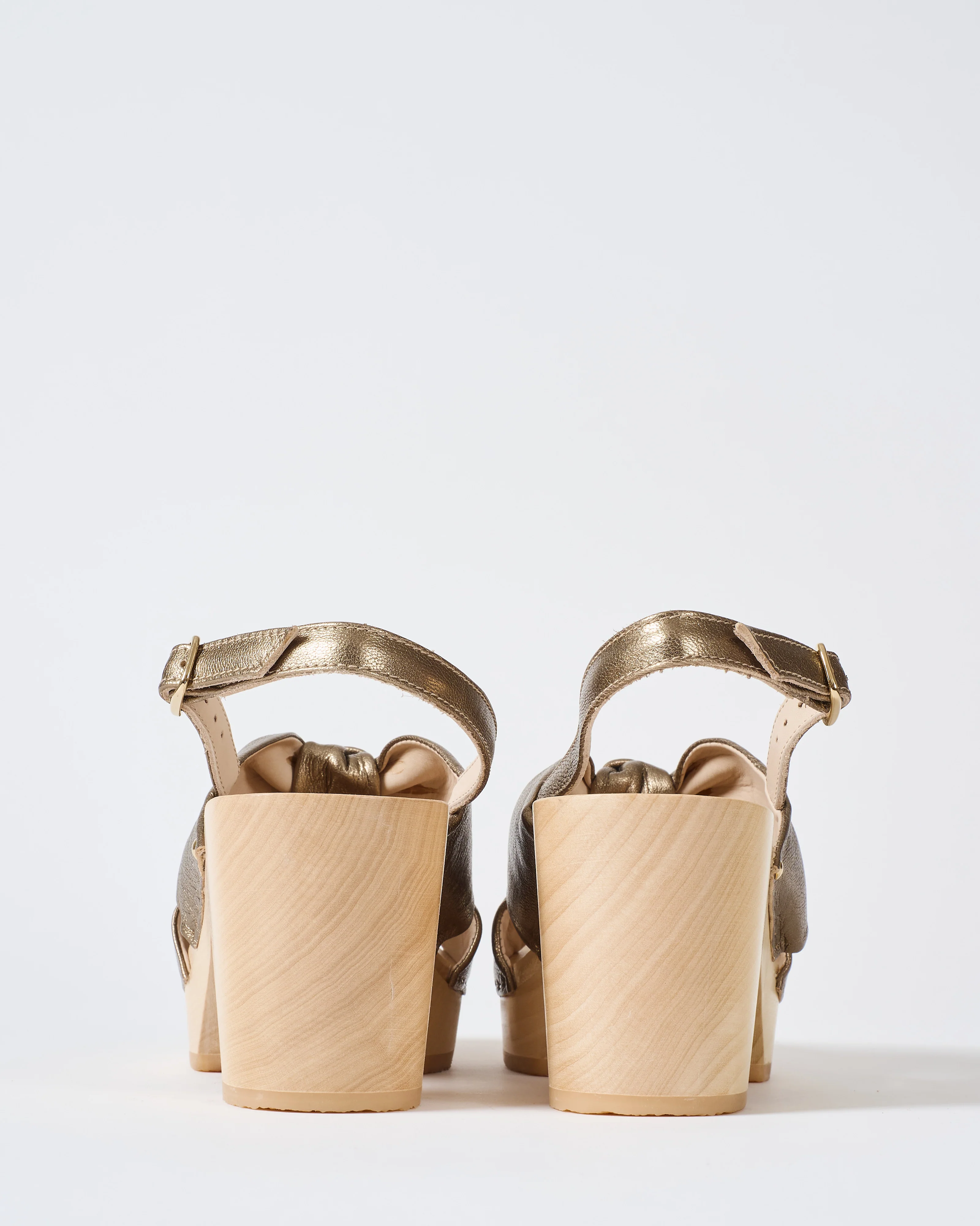 crisscross 3 inch heel clog - Image 3