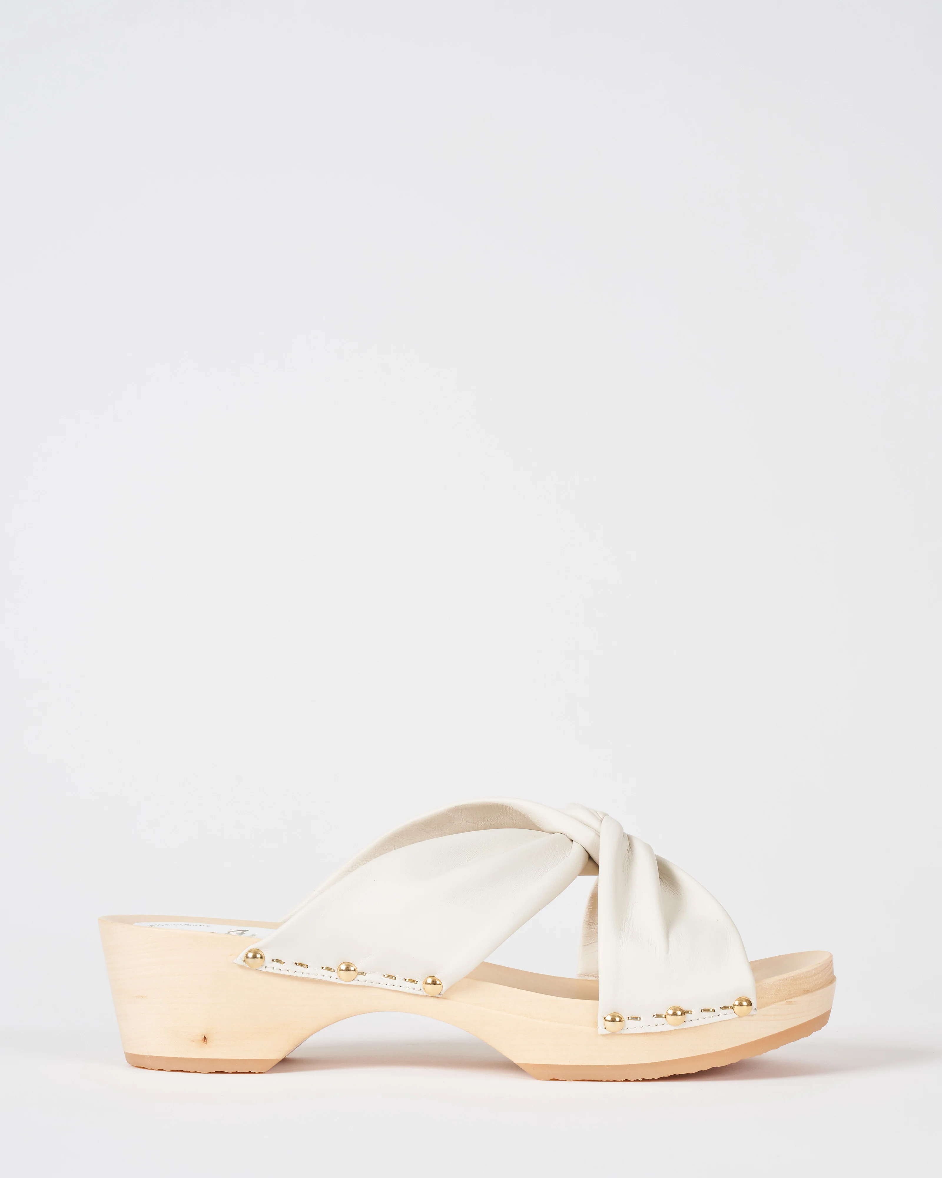 yuri soft clog - Image 2