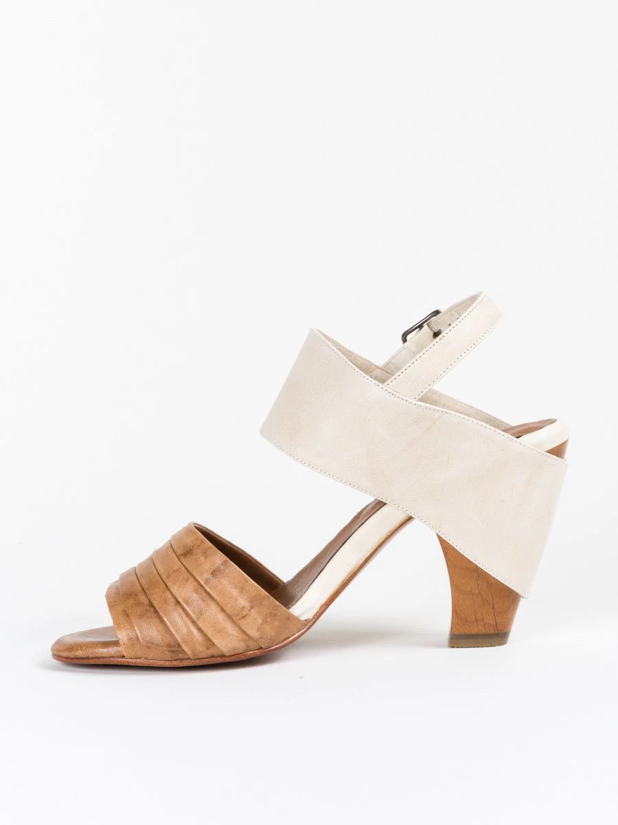 color block sandal - camel - Image 2
