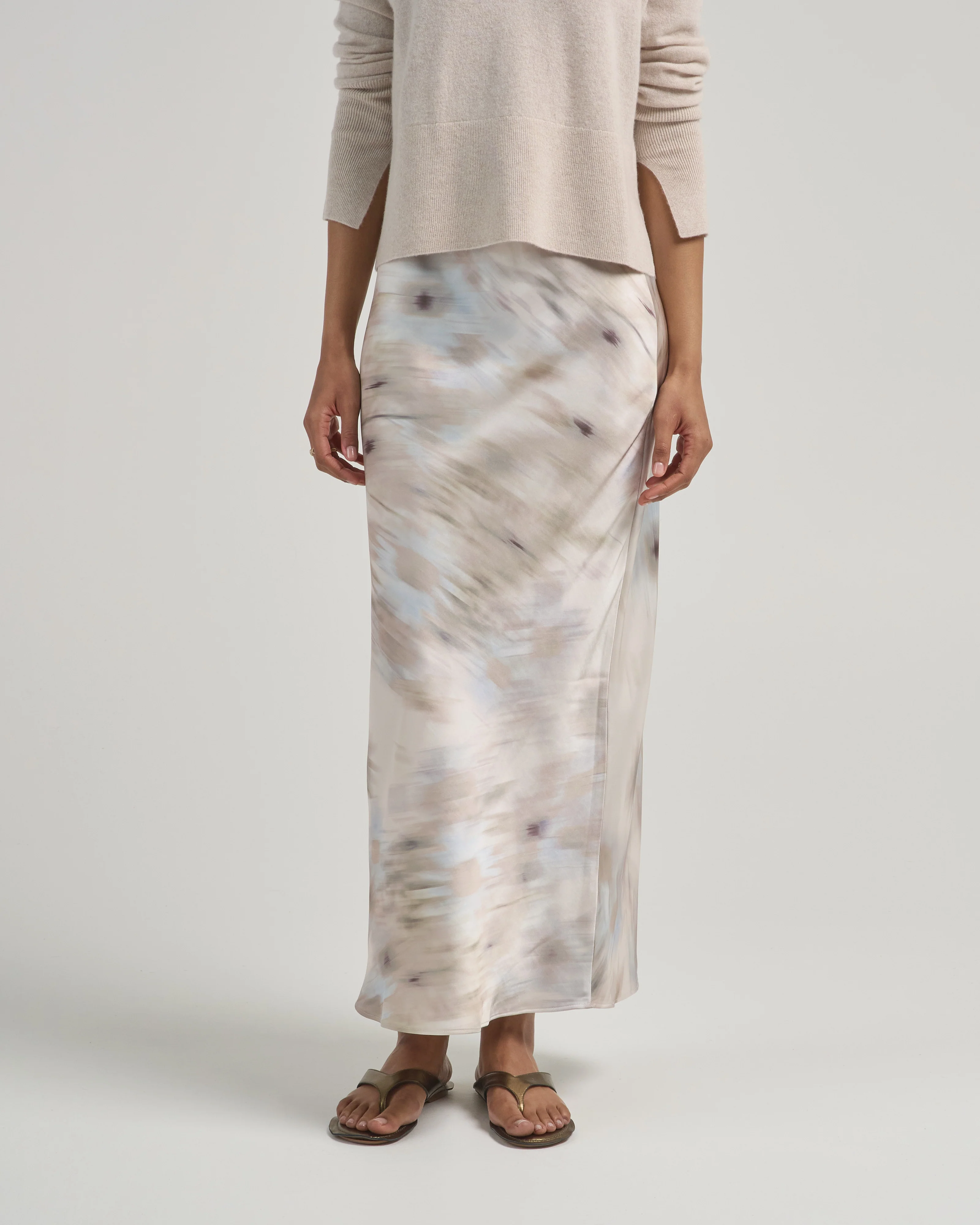 saagneta long skirt - Image 2