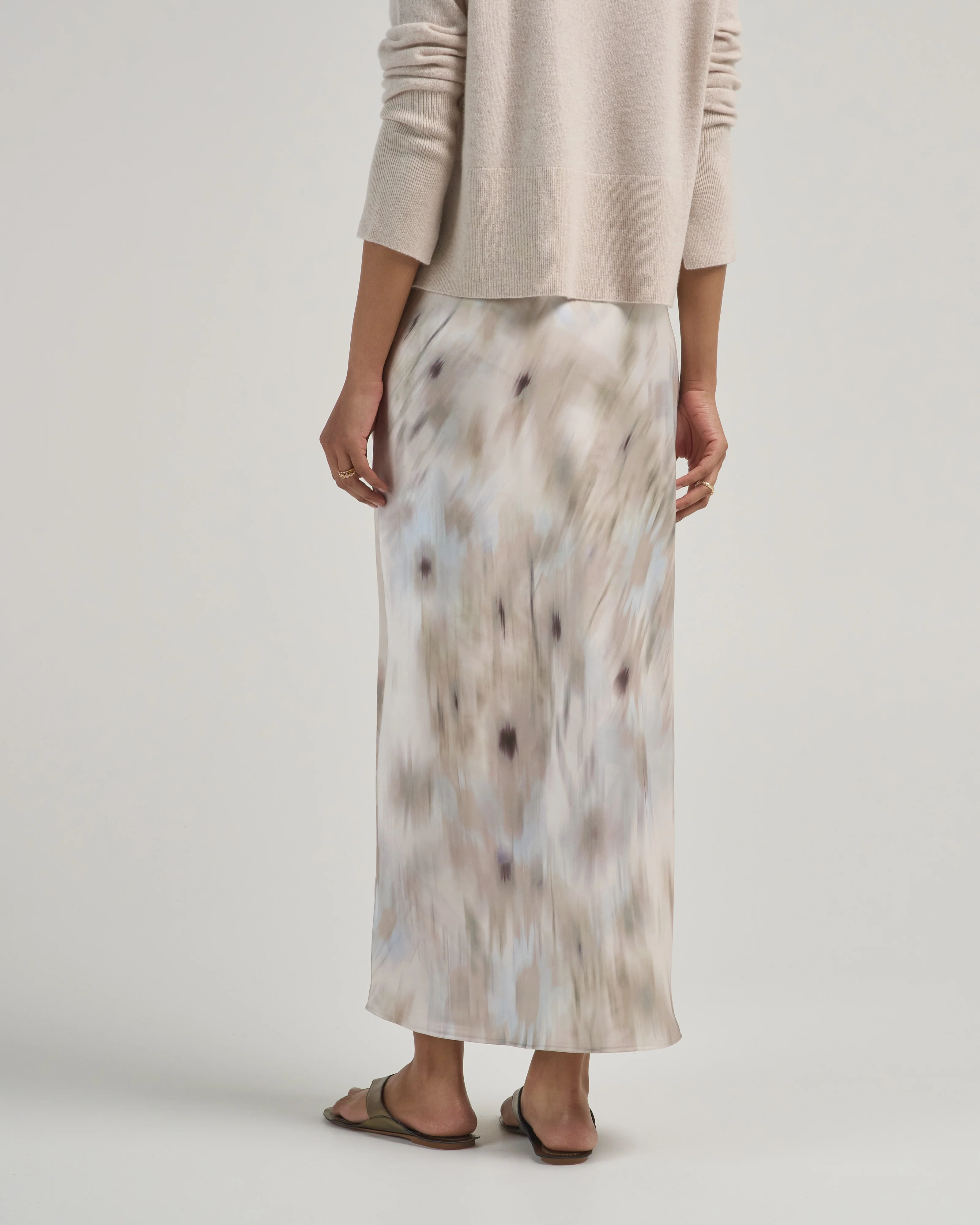 saagneta long skirt - Image 4