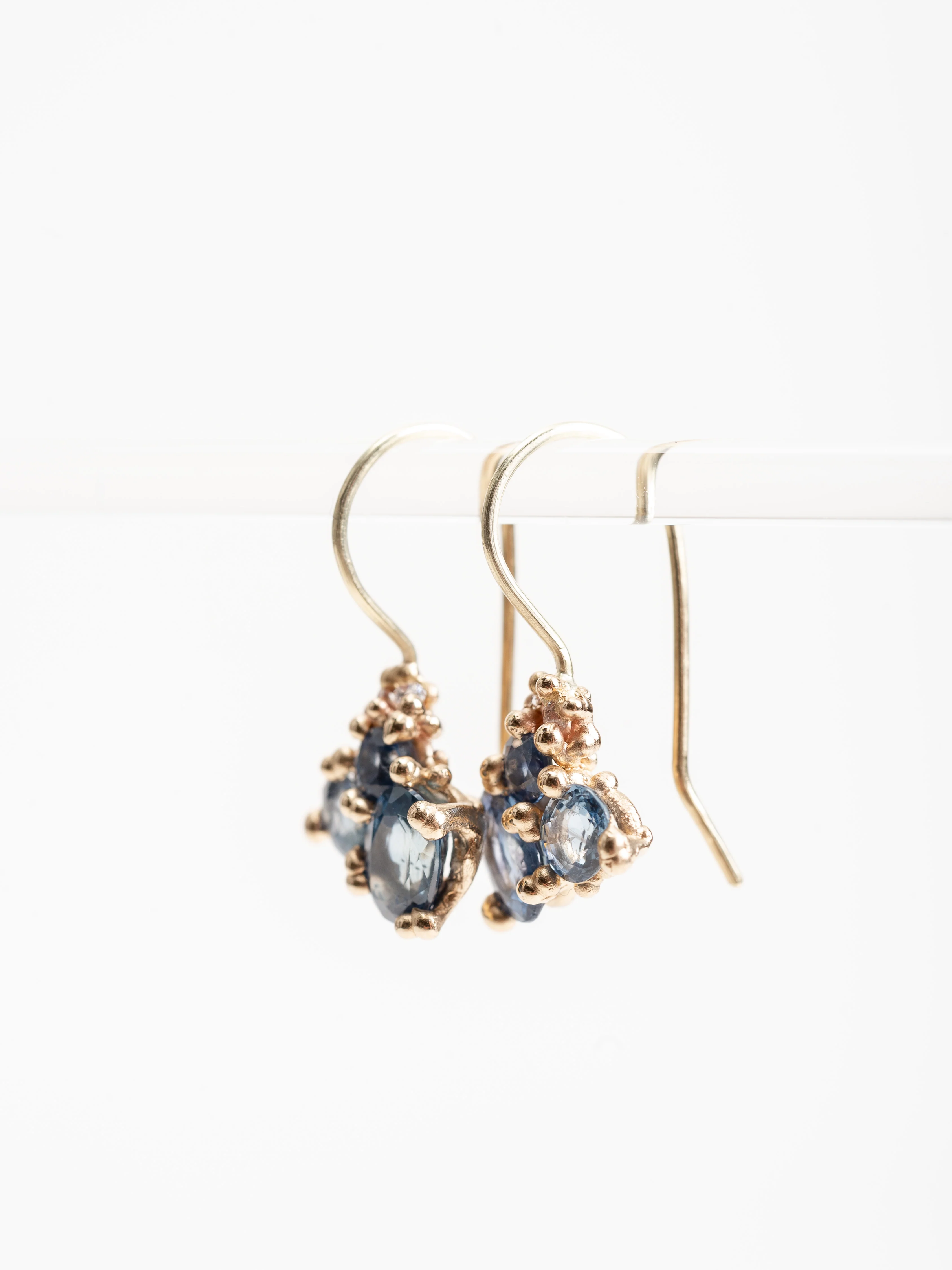sapphire cluster diamond earrings - Image 3