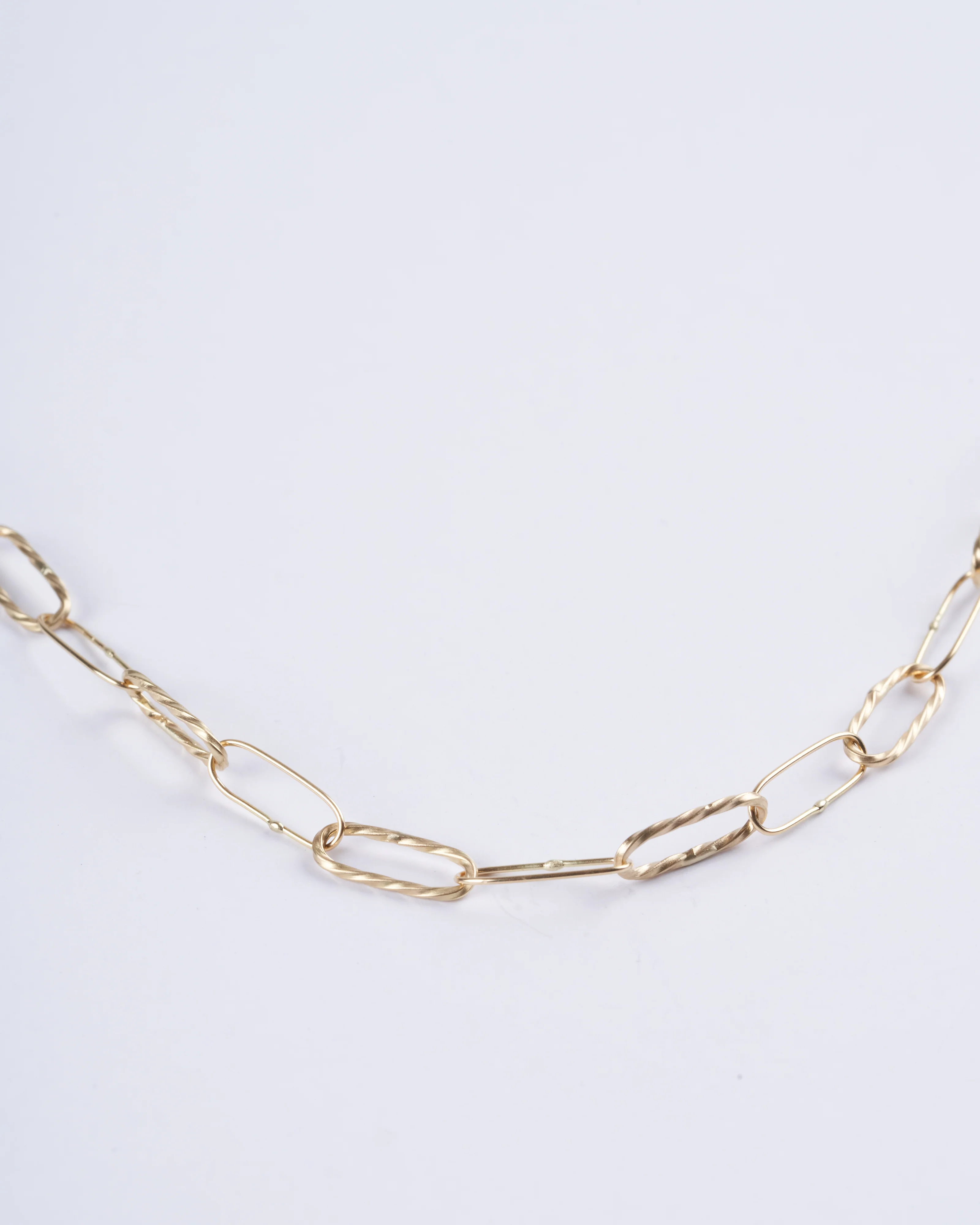 handmade 21" bowline chain - gold - Image 2