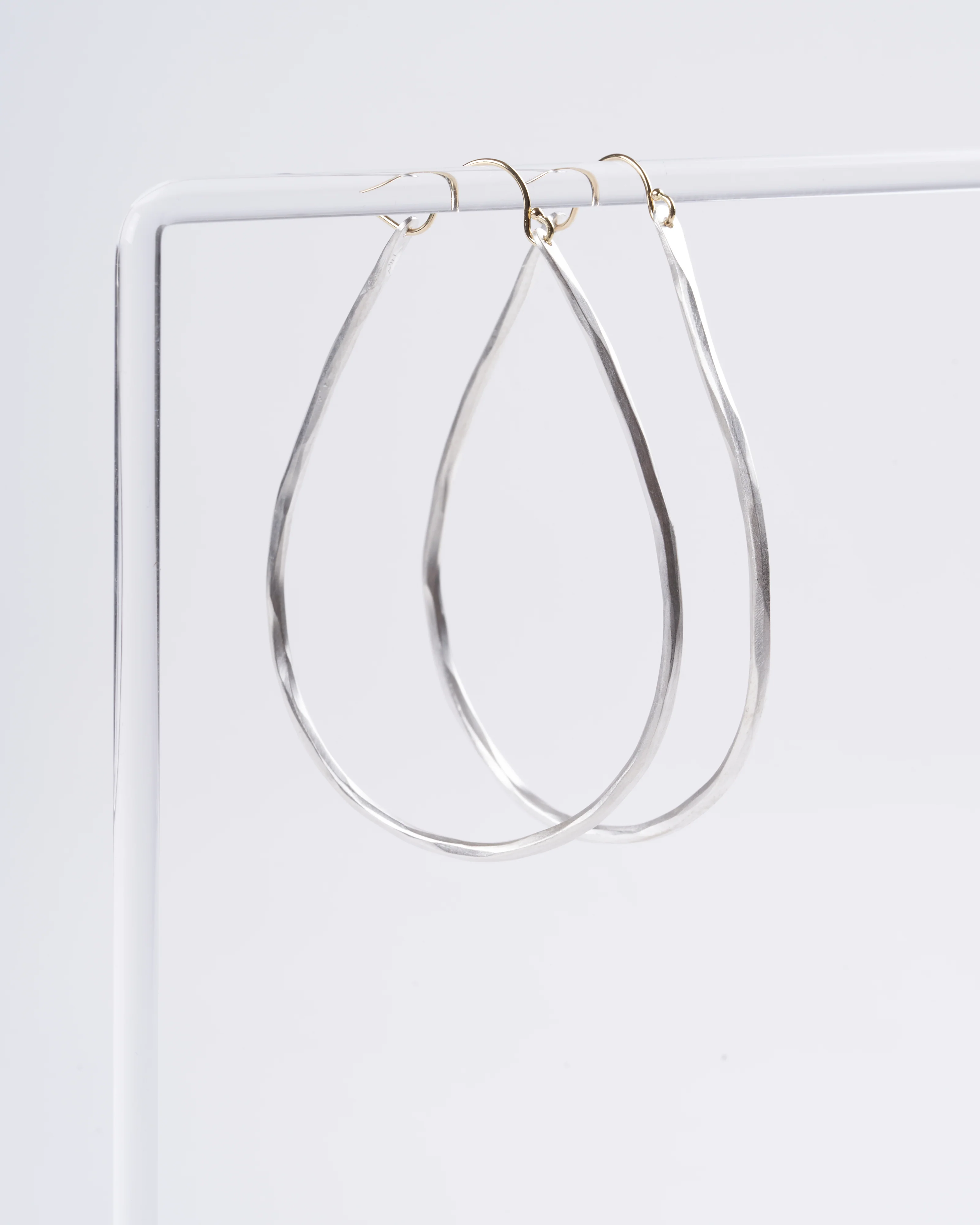 large anjou hoops - silver