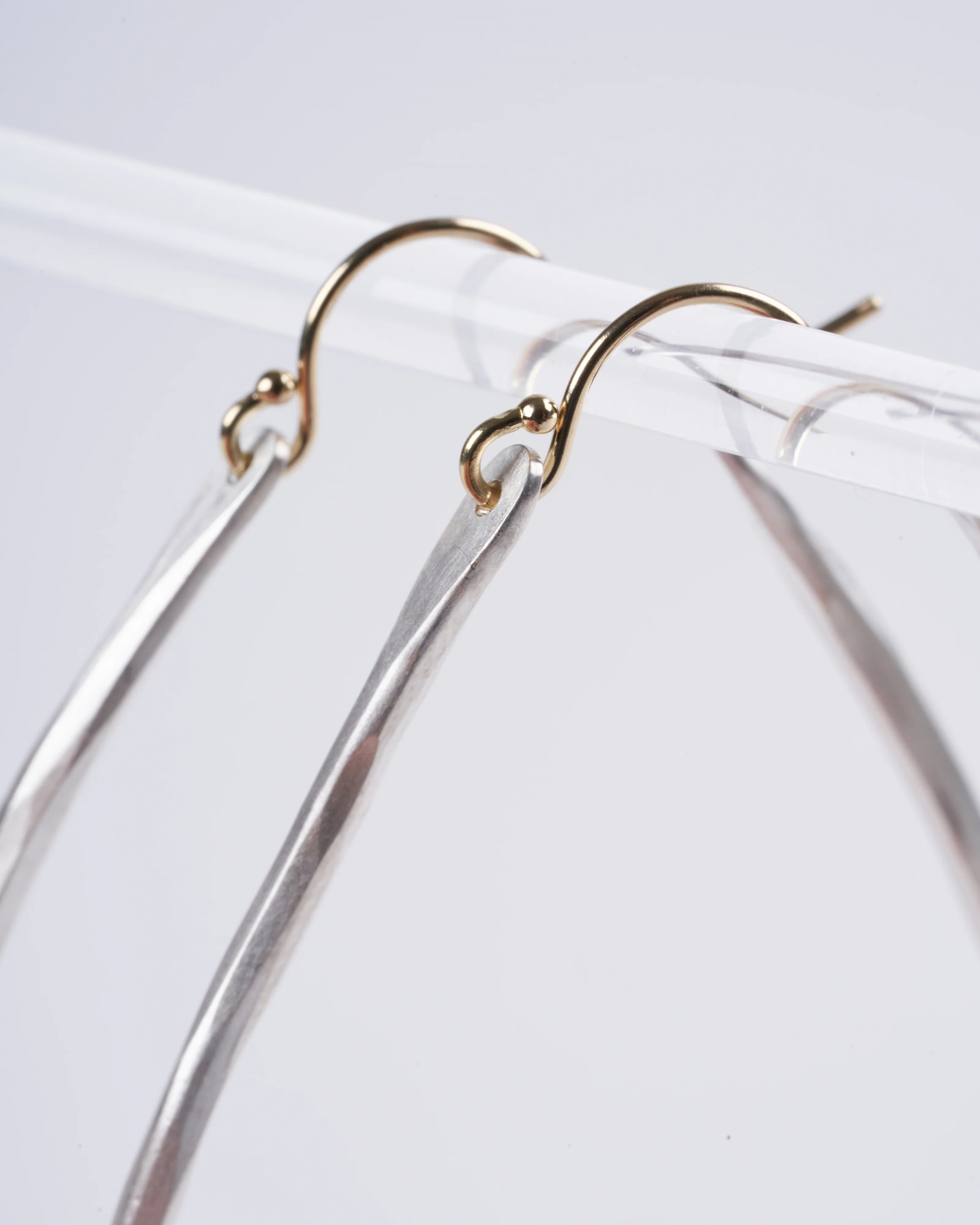 large anjou hoops - silver - Image 3