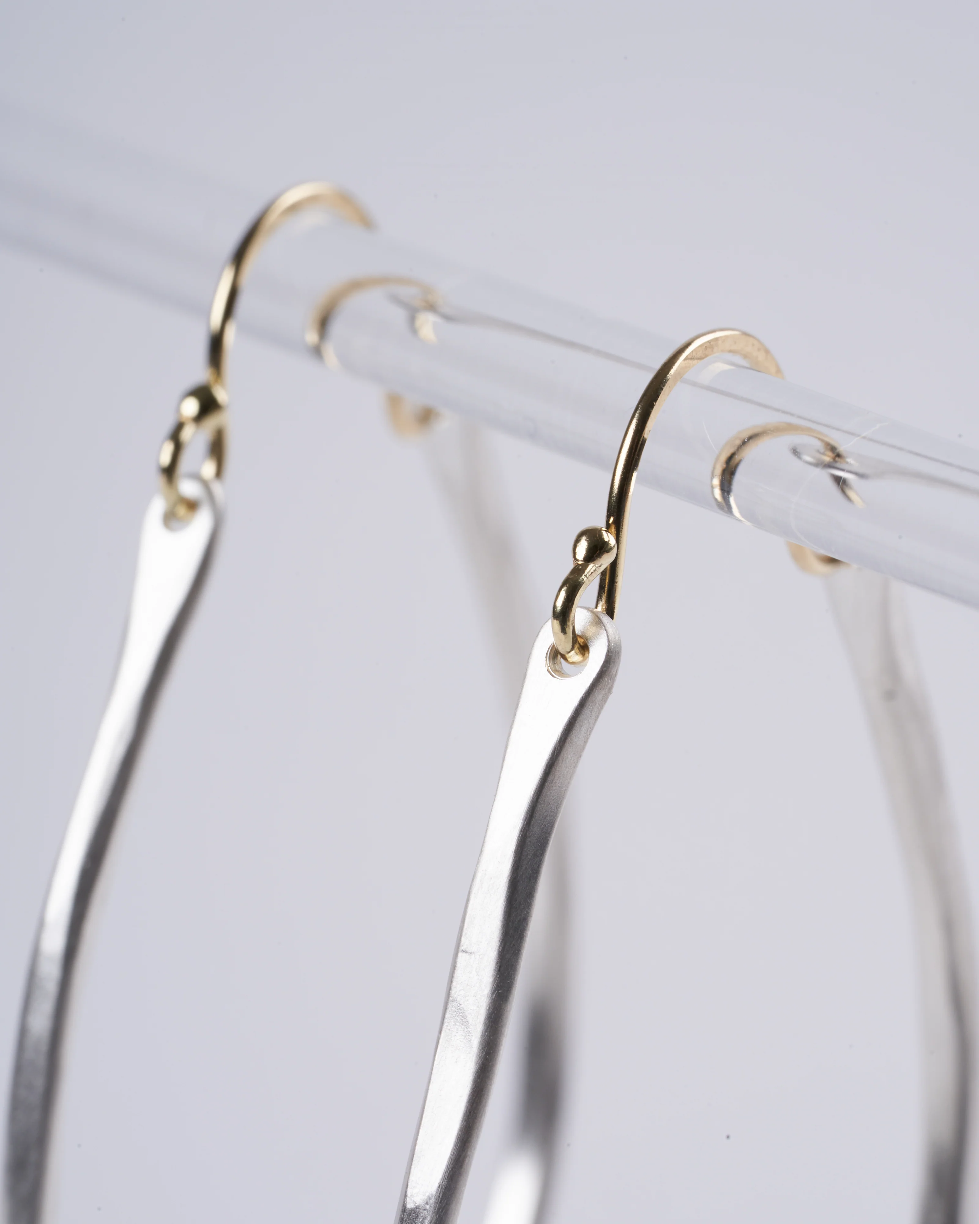 small anjou hoops - silver - Image 2