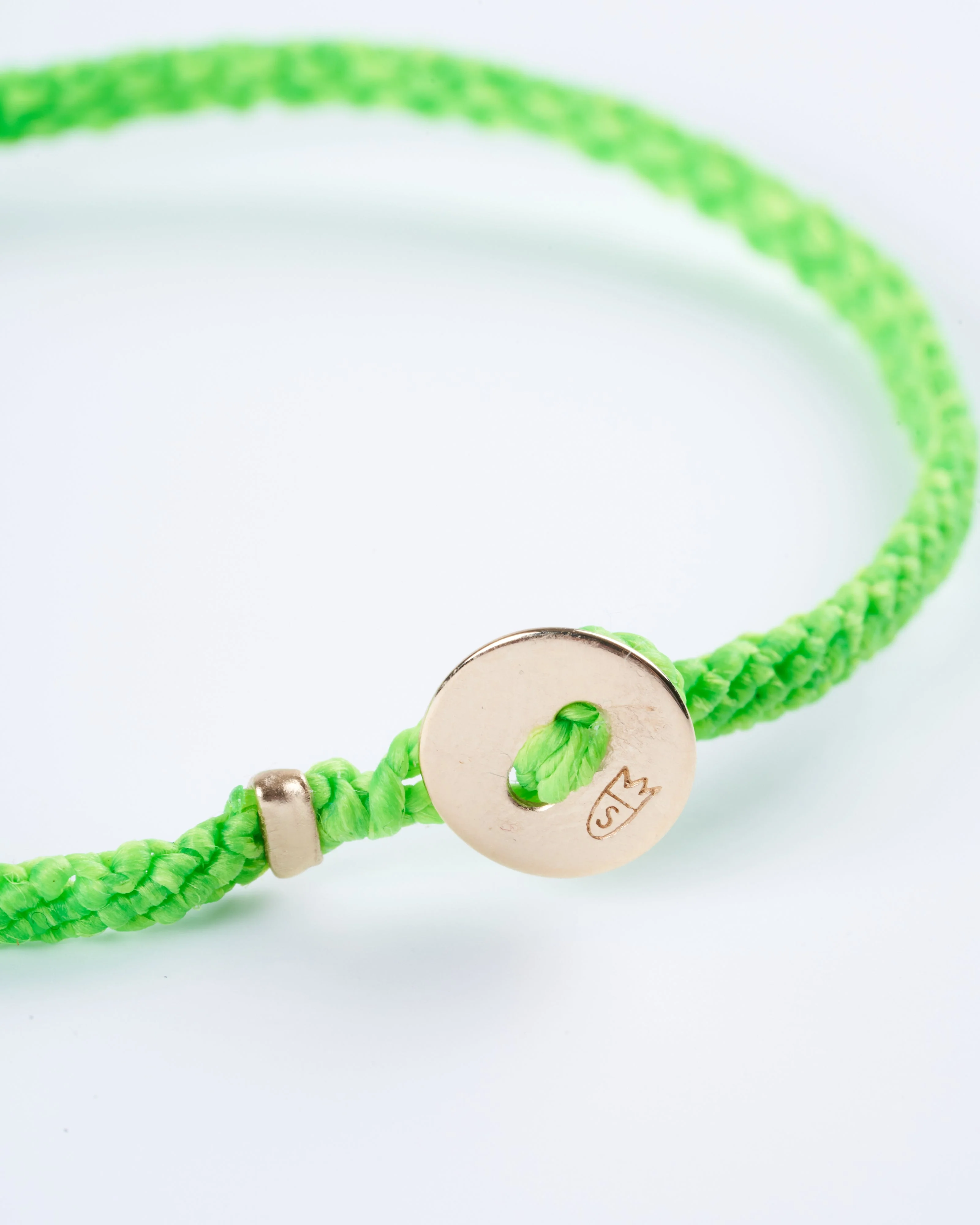 classic diamond bracelet in neon green - gold - Image 4