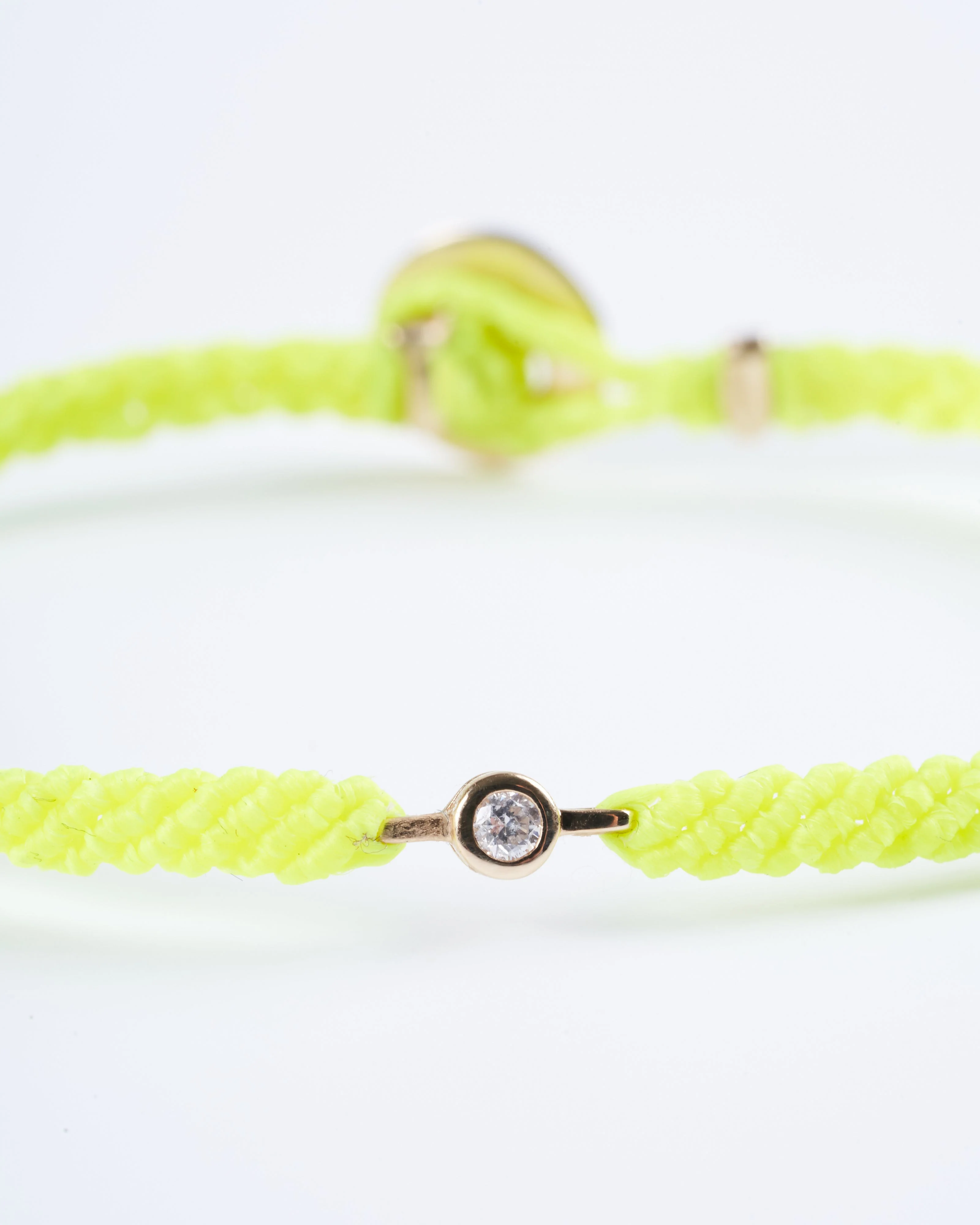 classic diamond bracelet in neon yellow - gold - Image 3