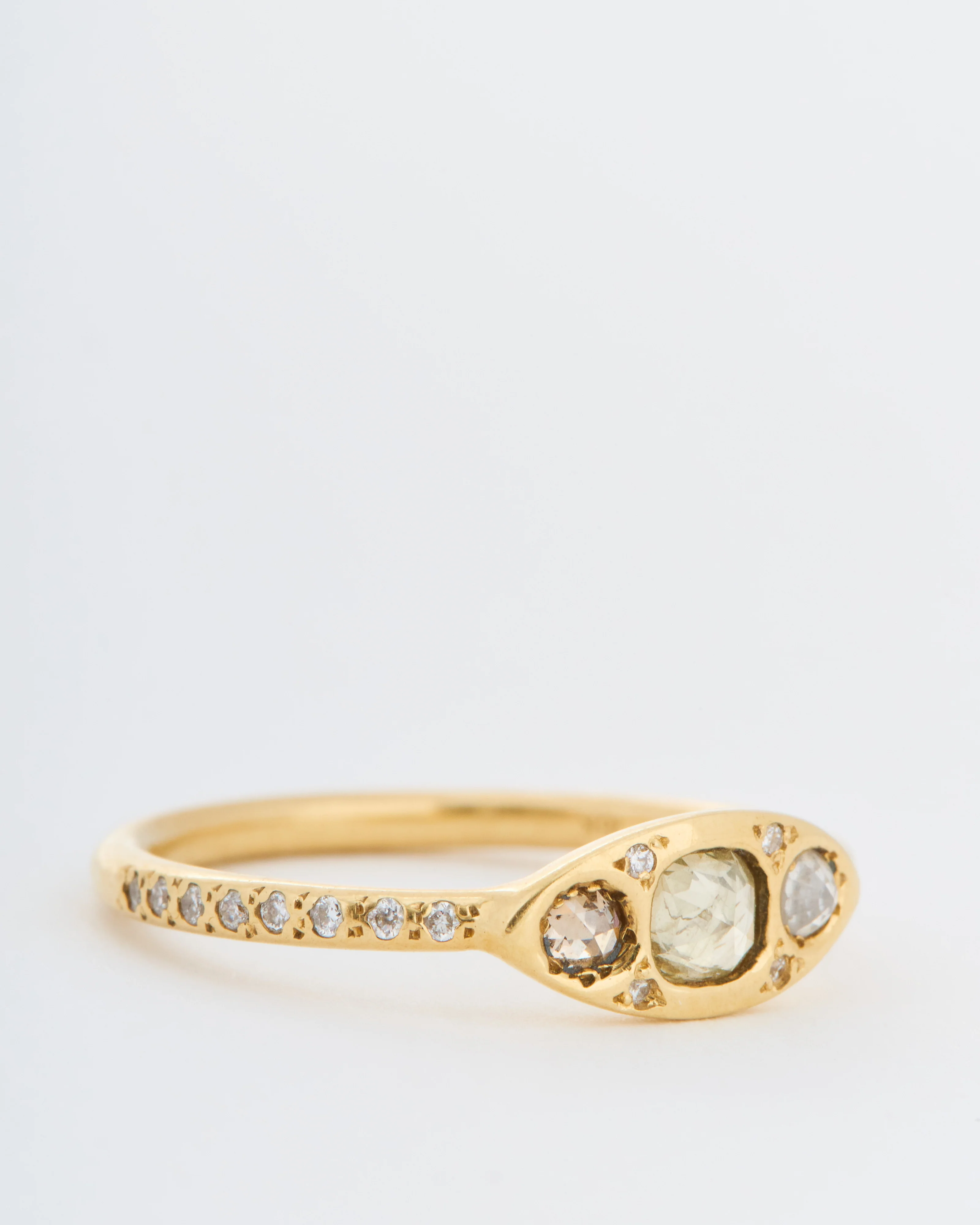 diana ring with diamonds - Image 5