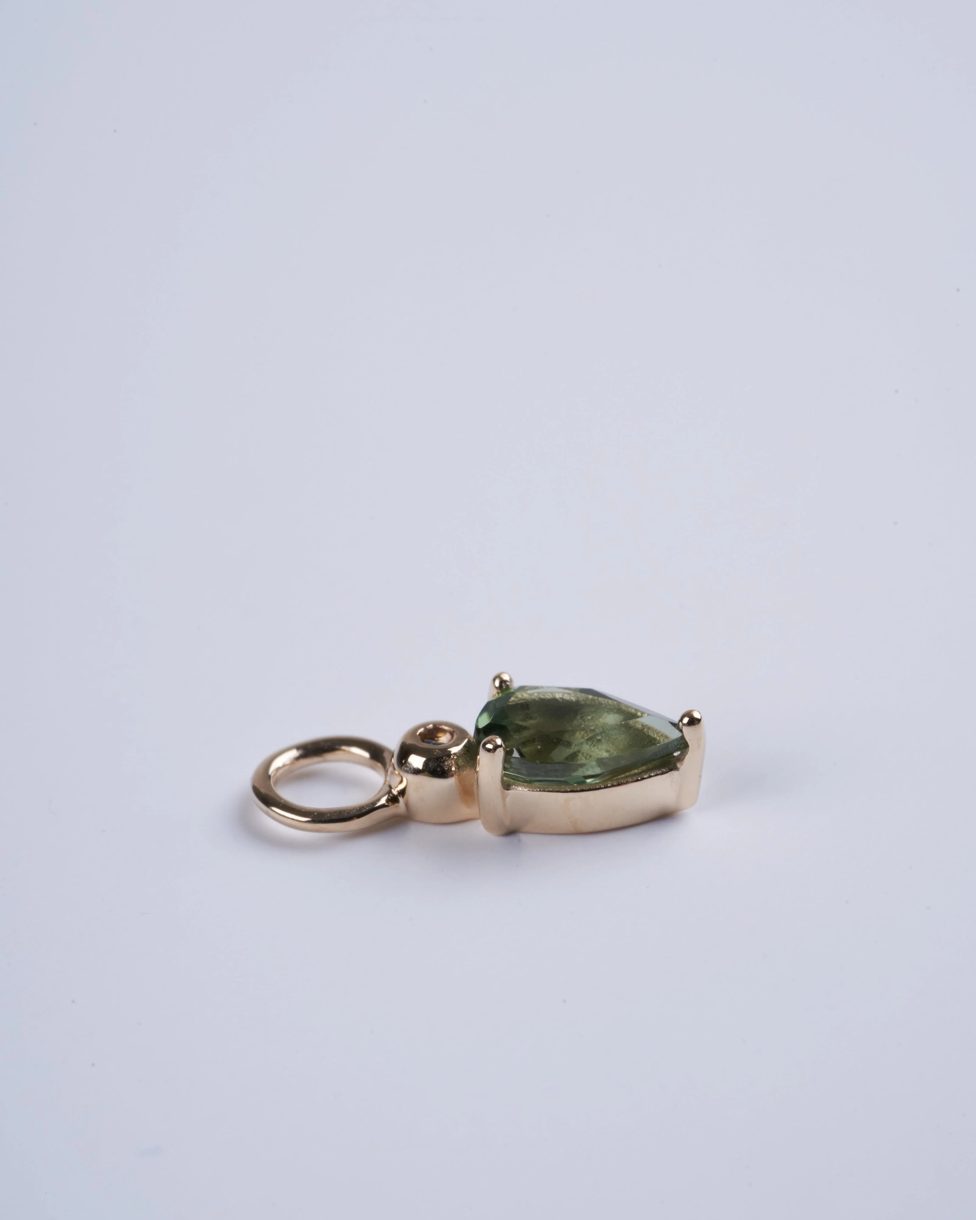 droplet ear charm single green tourmaline/peach sapphire - gold - Image 3