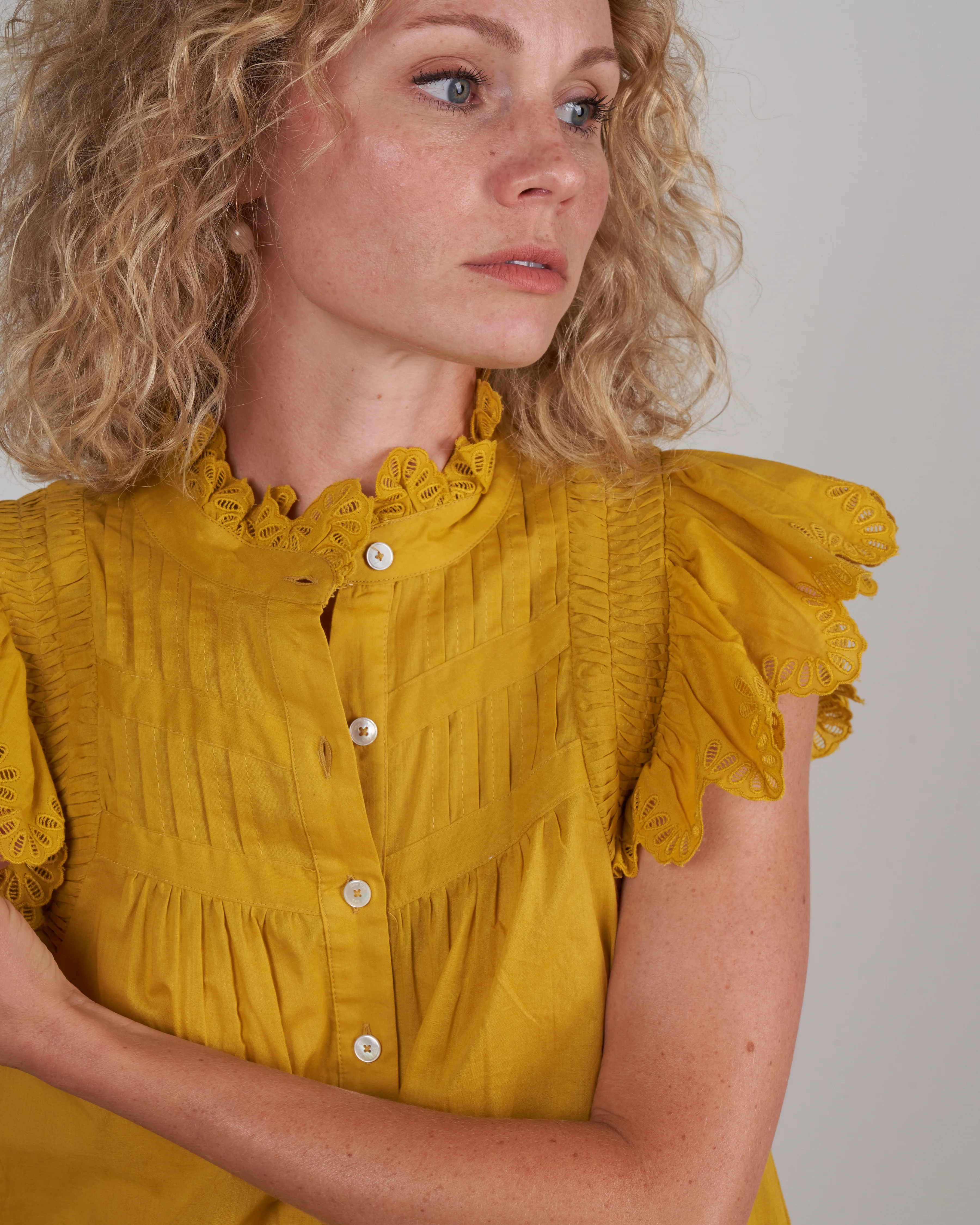 adrienne cotton flutter slv top- citron citron - Image 3