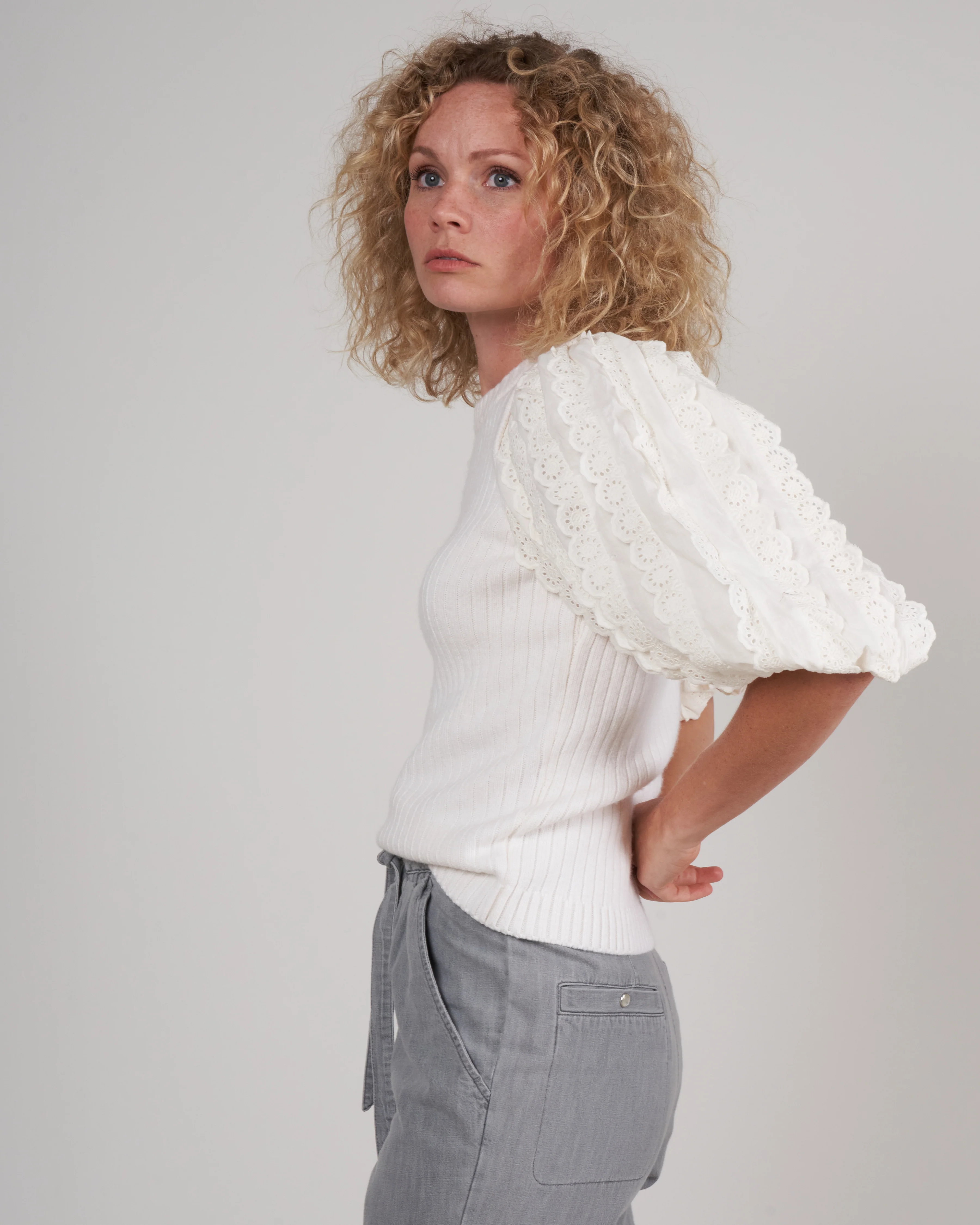 everleigh eyelet s/slv combo sweater- cream cream - Image 3