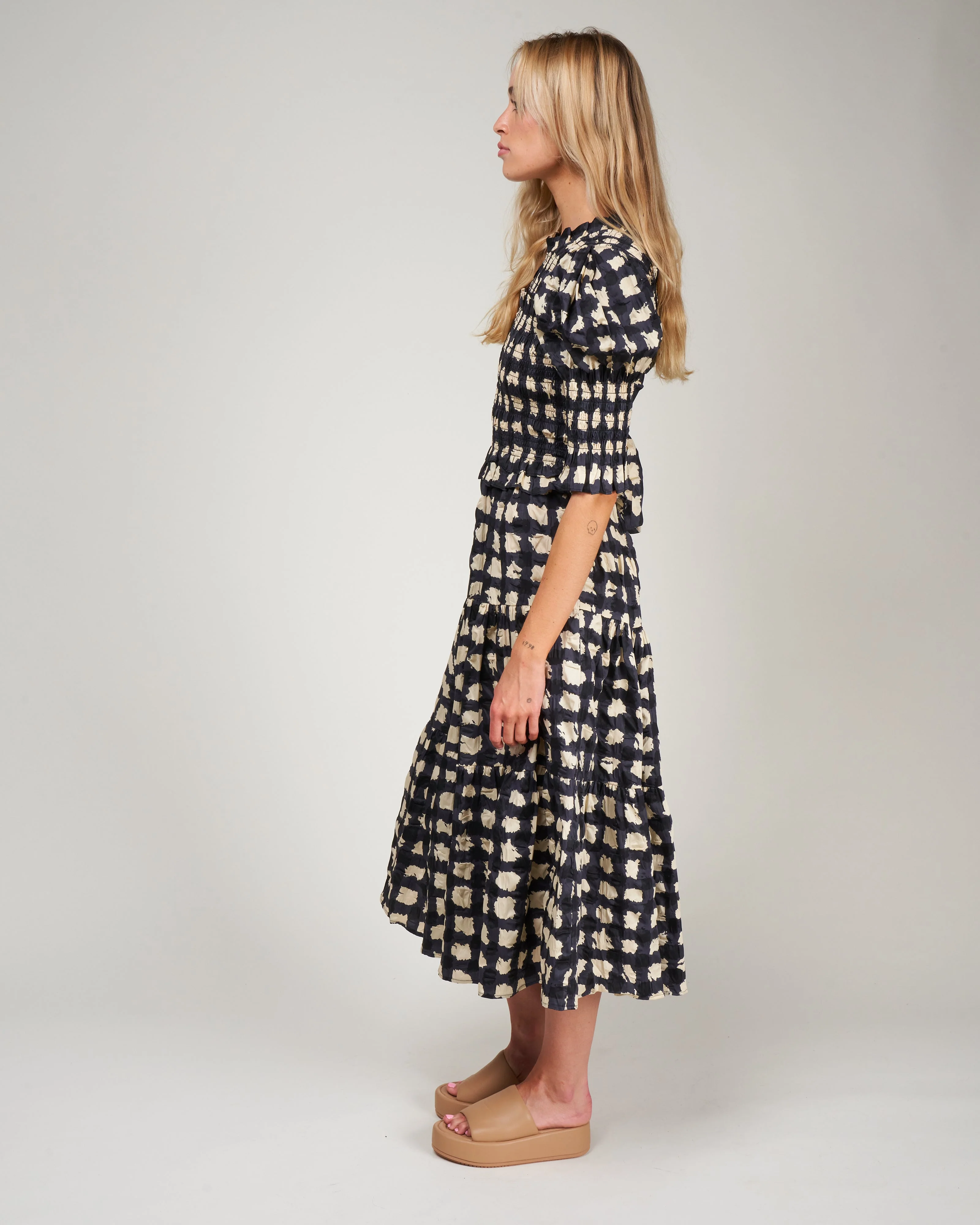 ginger gingham puff slv smocked dress - charcoal - Image 2
