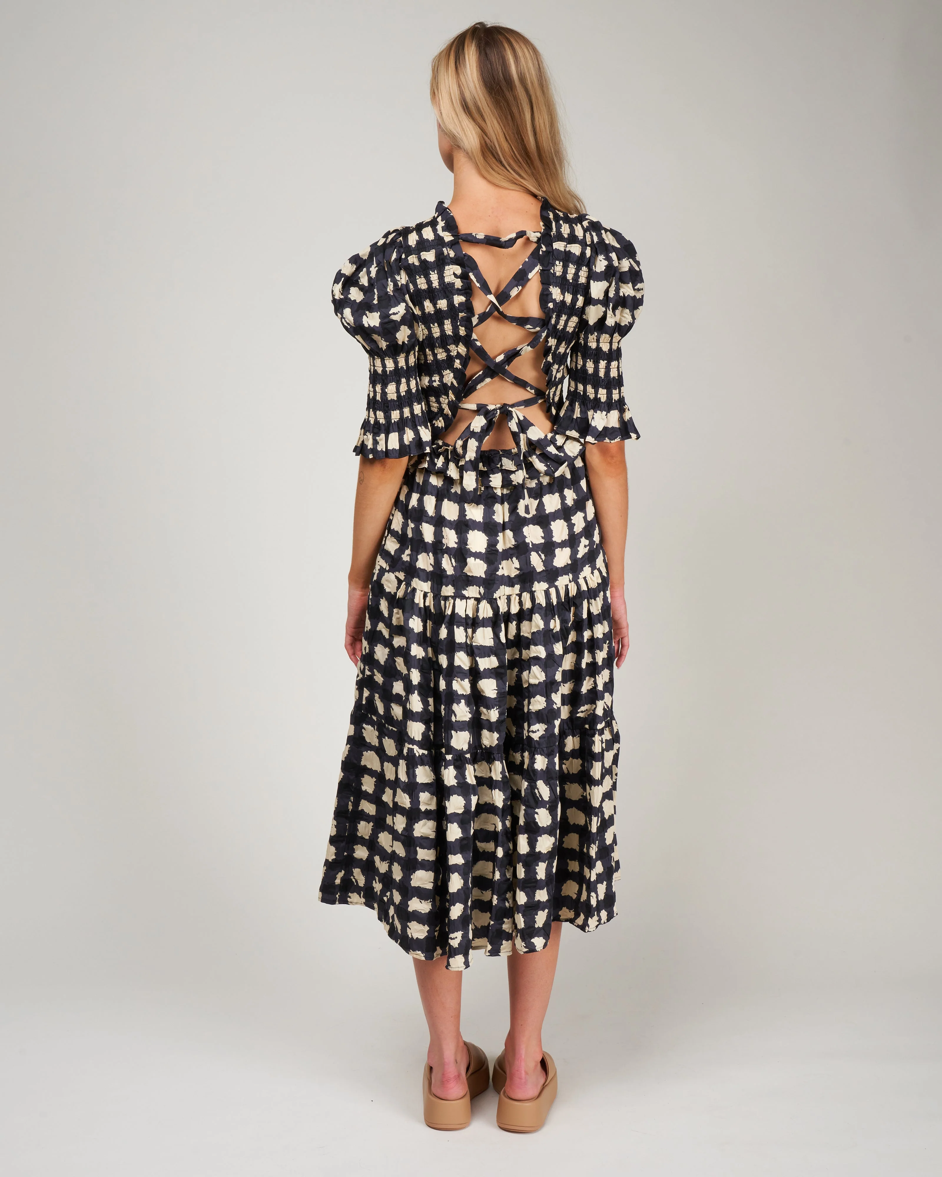 ginger gingham puff slv smocked dress - charcoal - Image 3