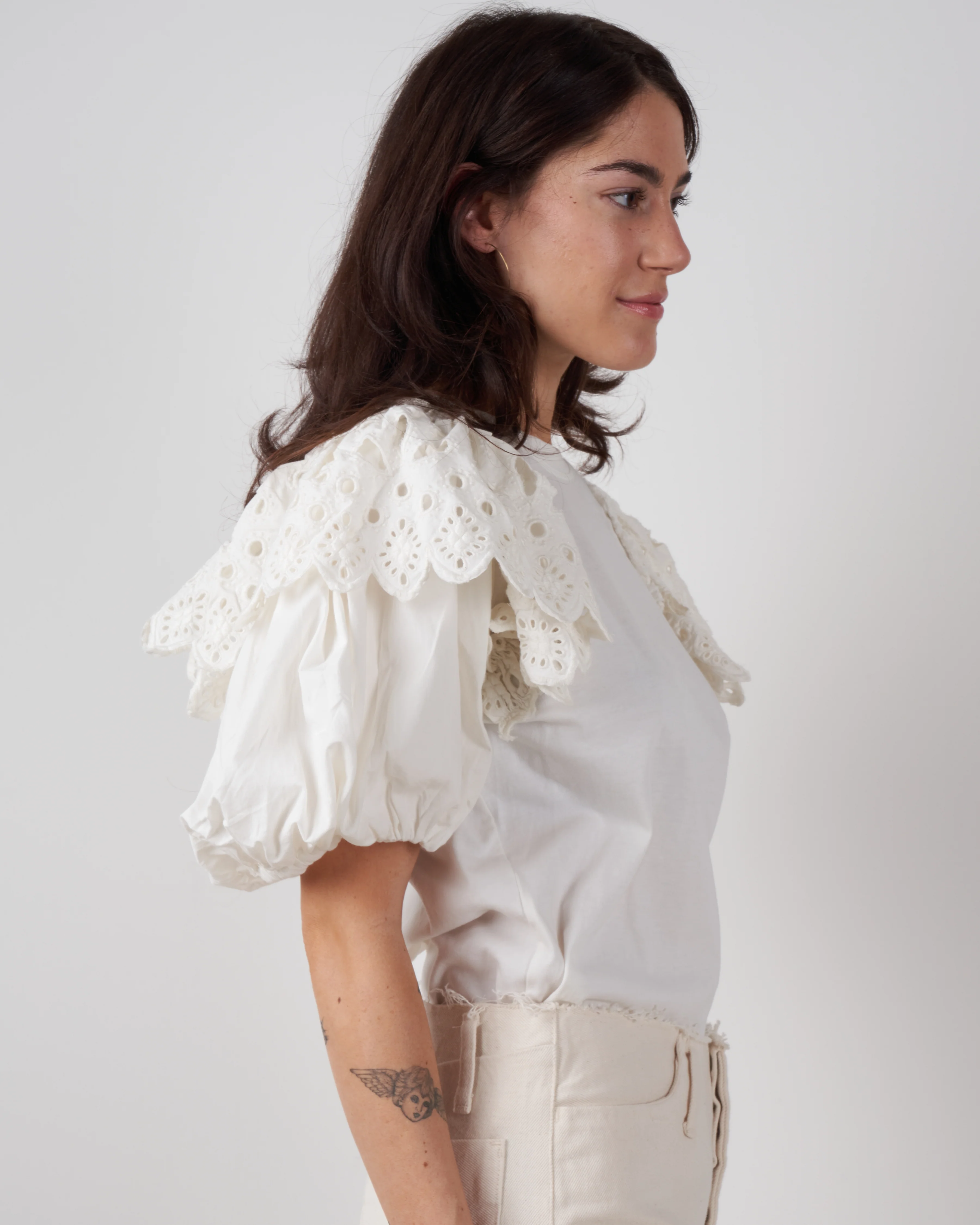 hazel eyelet puff sleeve t shirt - white - Image 4