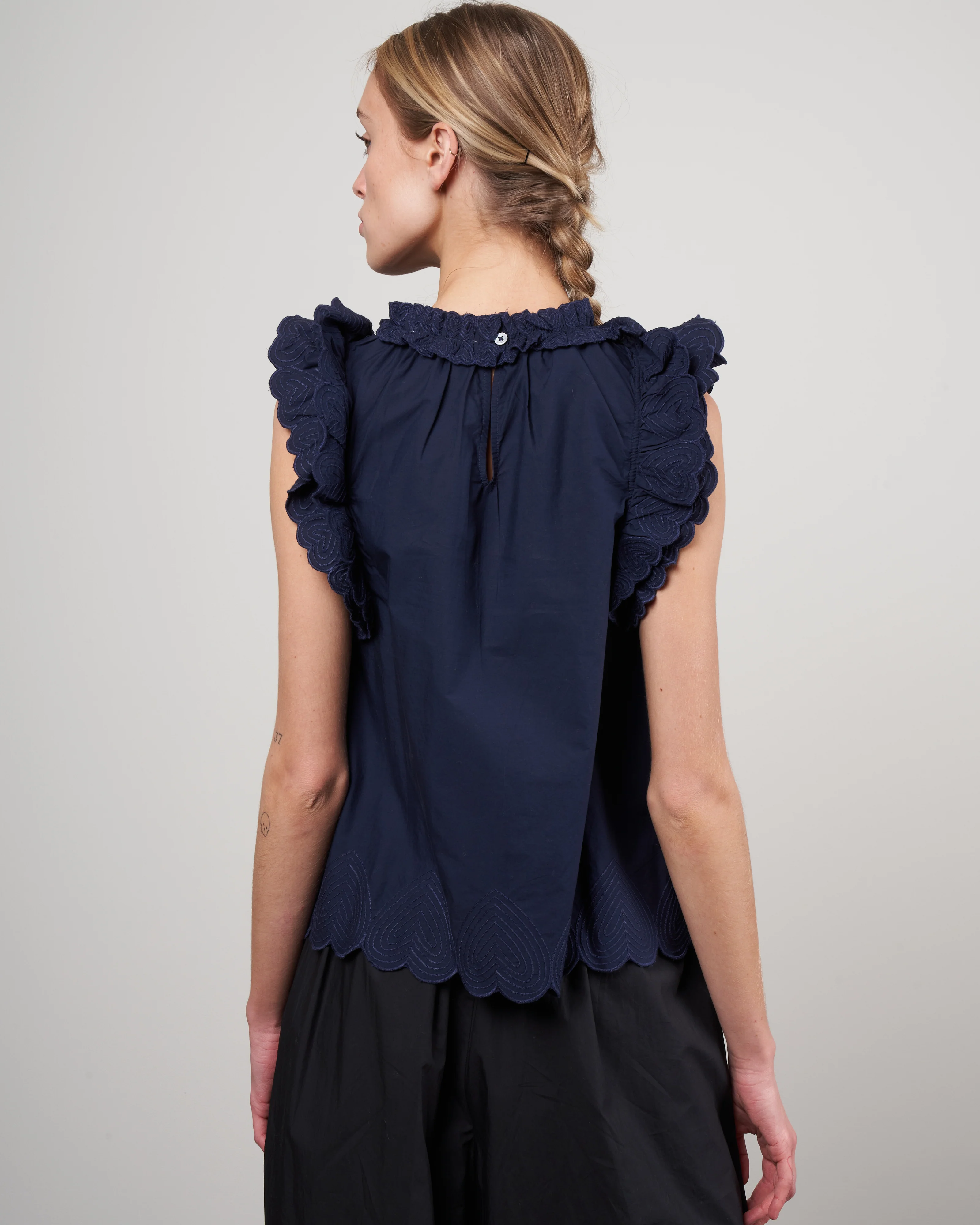 heidi heart quilt flutter sleeve tank top - navy - Image 4