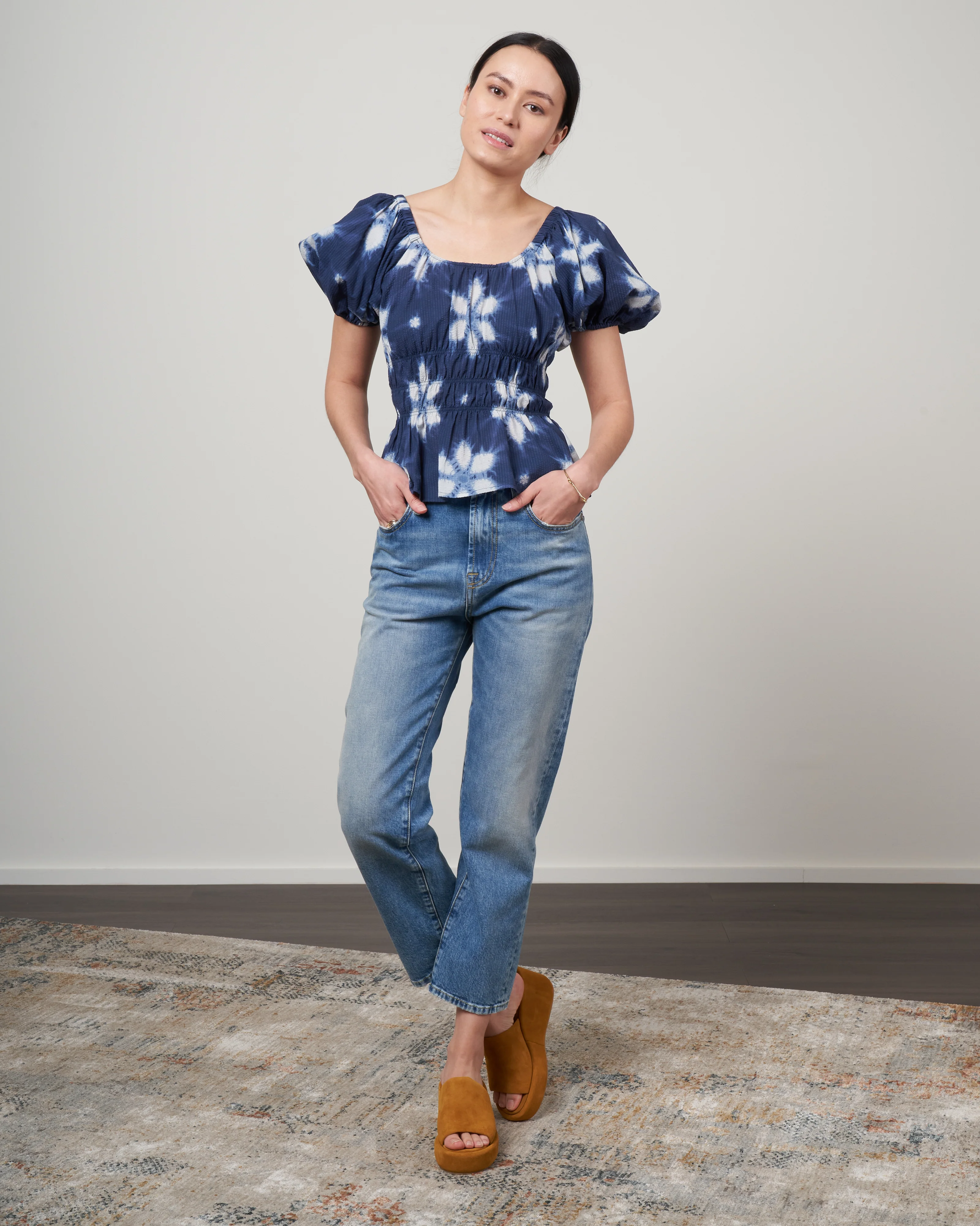 isla print puff sleeve top - navy - Image 2