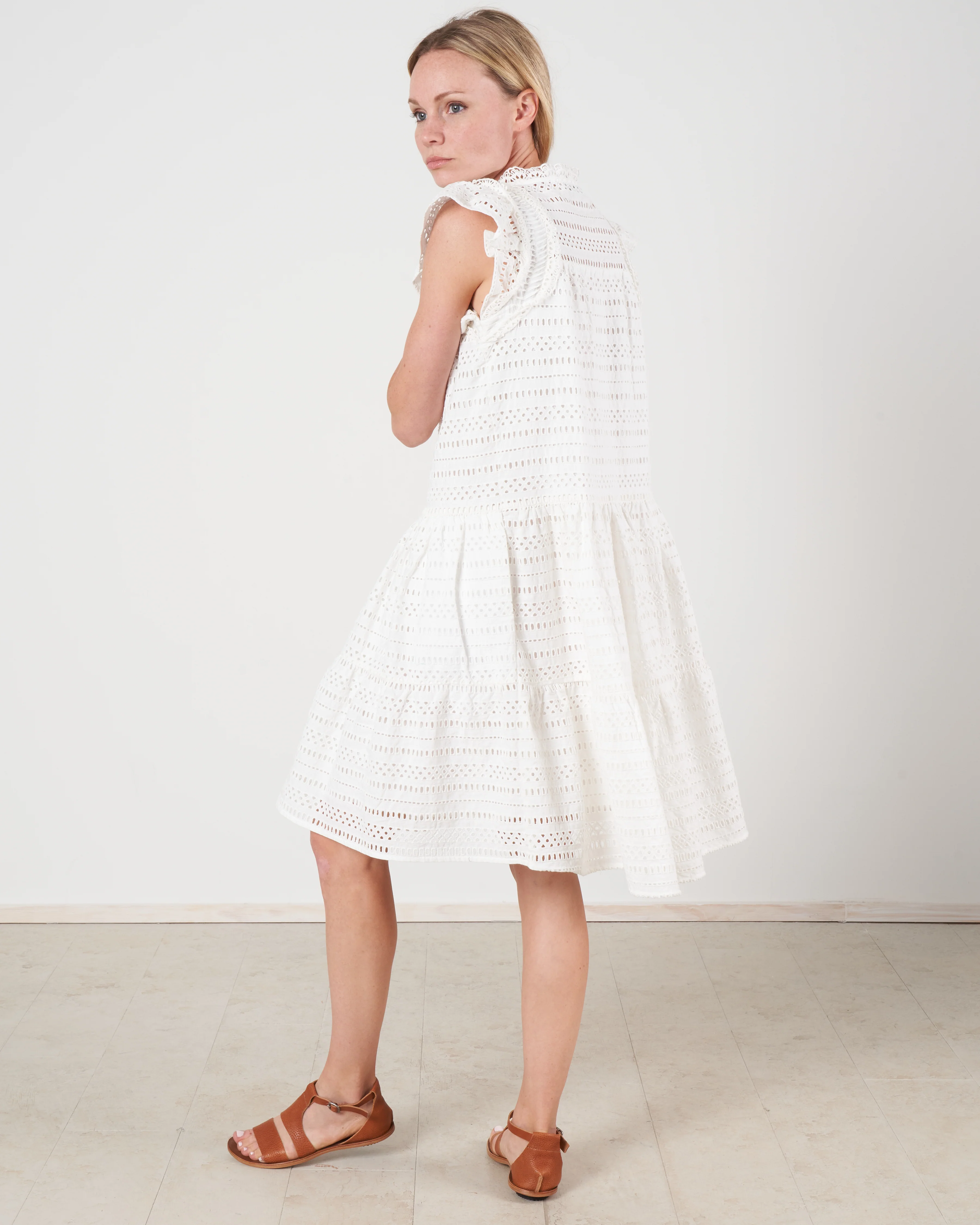 lina eyelet s/slv tiered tunic- cream cream - Image 4