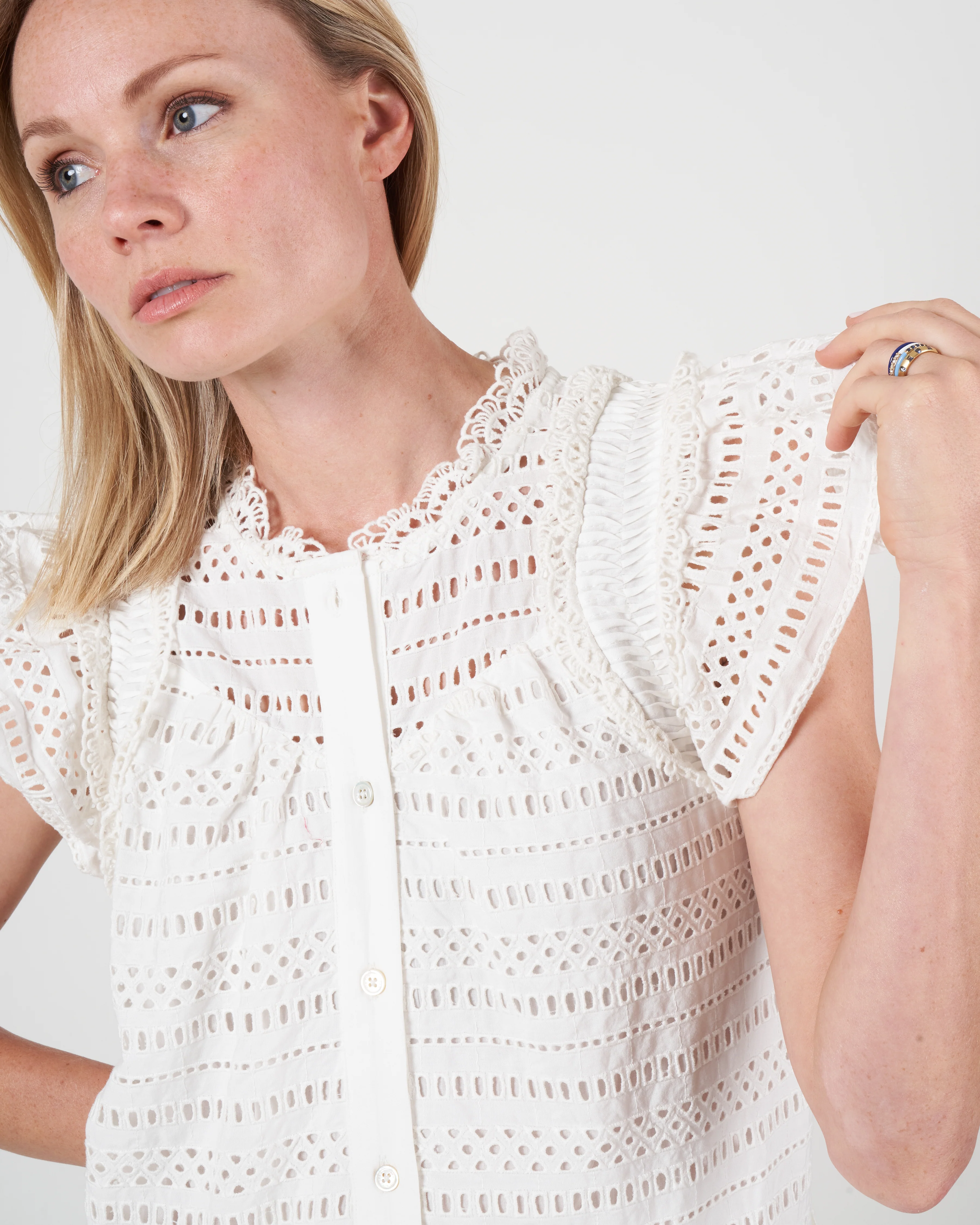 lina eyelet s/slv tiered tunic- cream cream - Image 5
