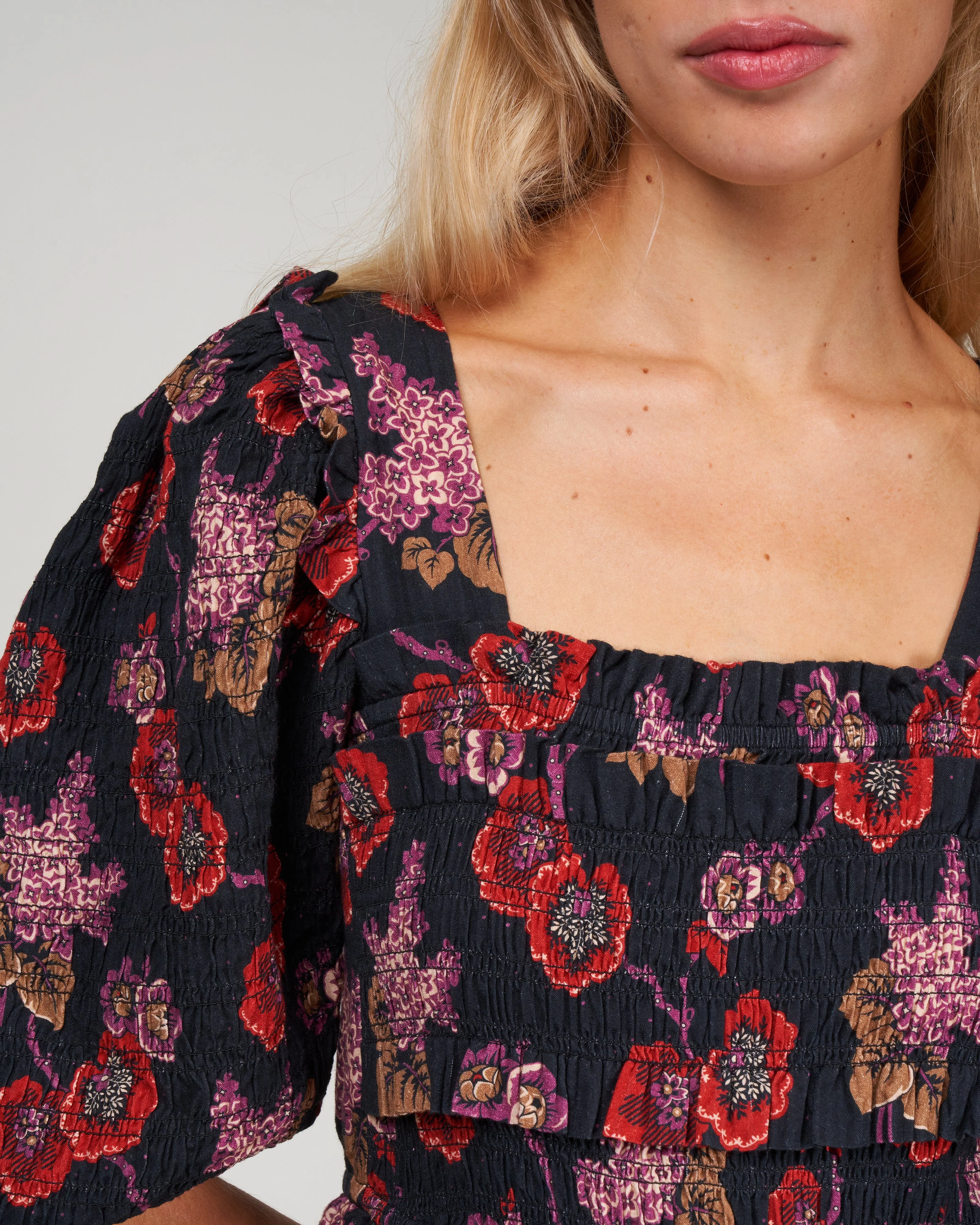 lucinda seersucker puff slv smocked dress - navy - Image 4