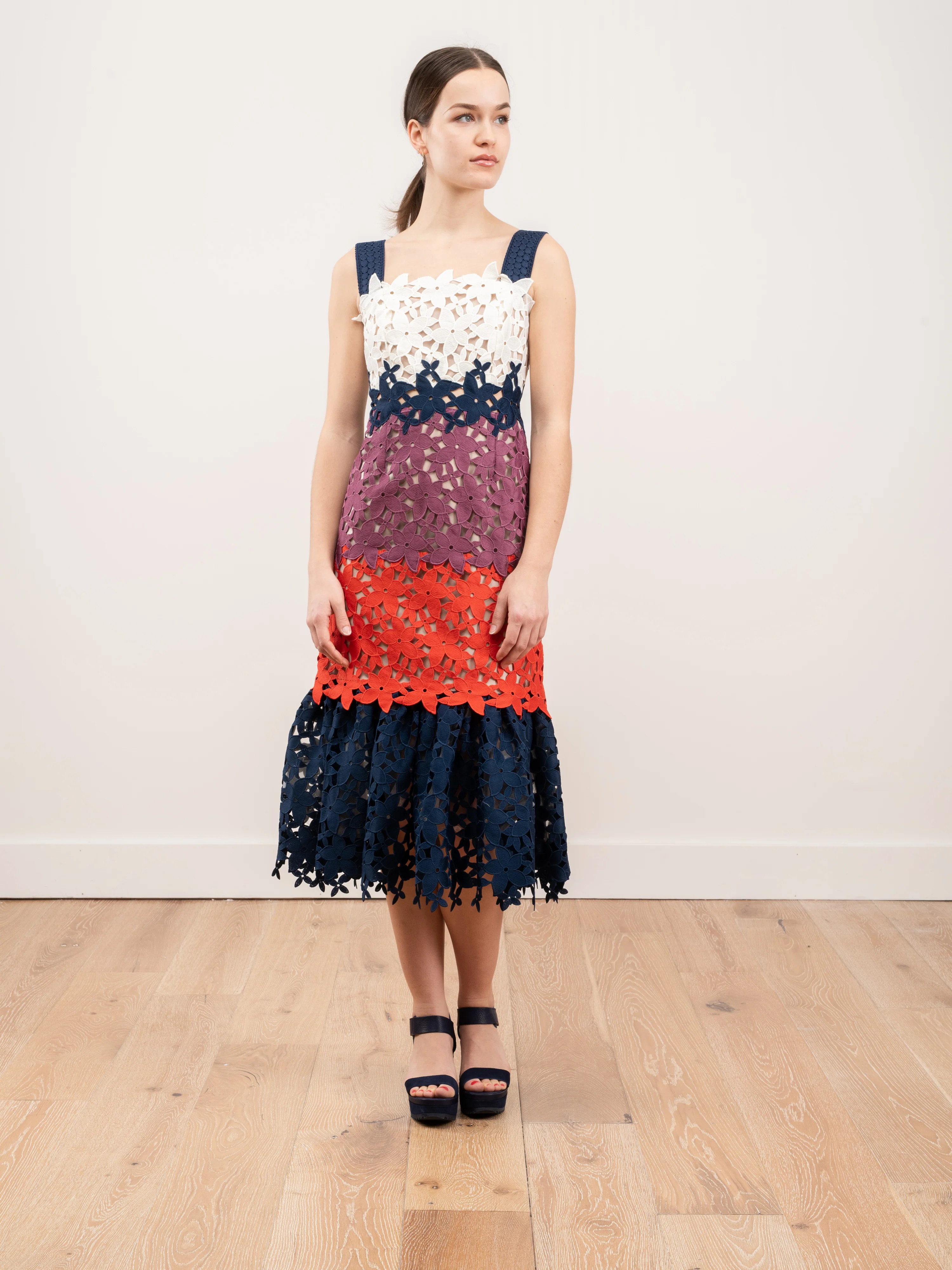 maisy mermaid midi dress - Image 4