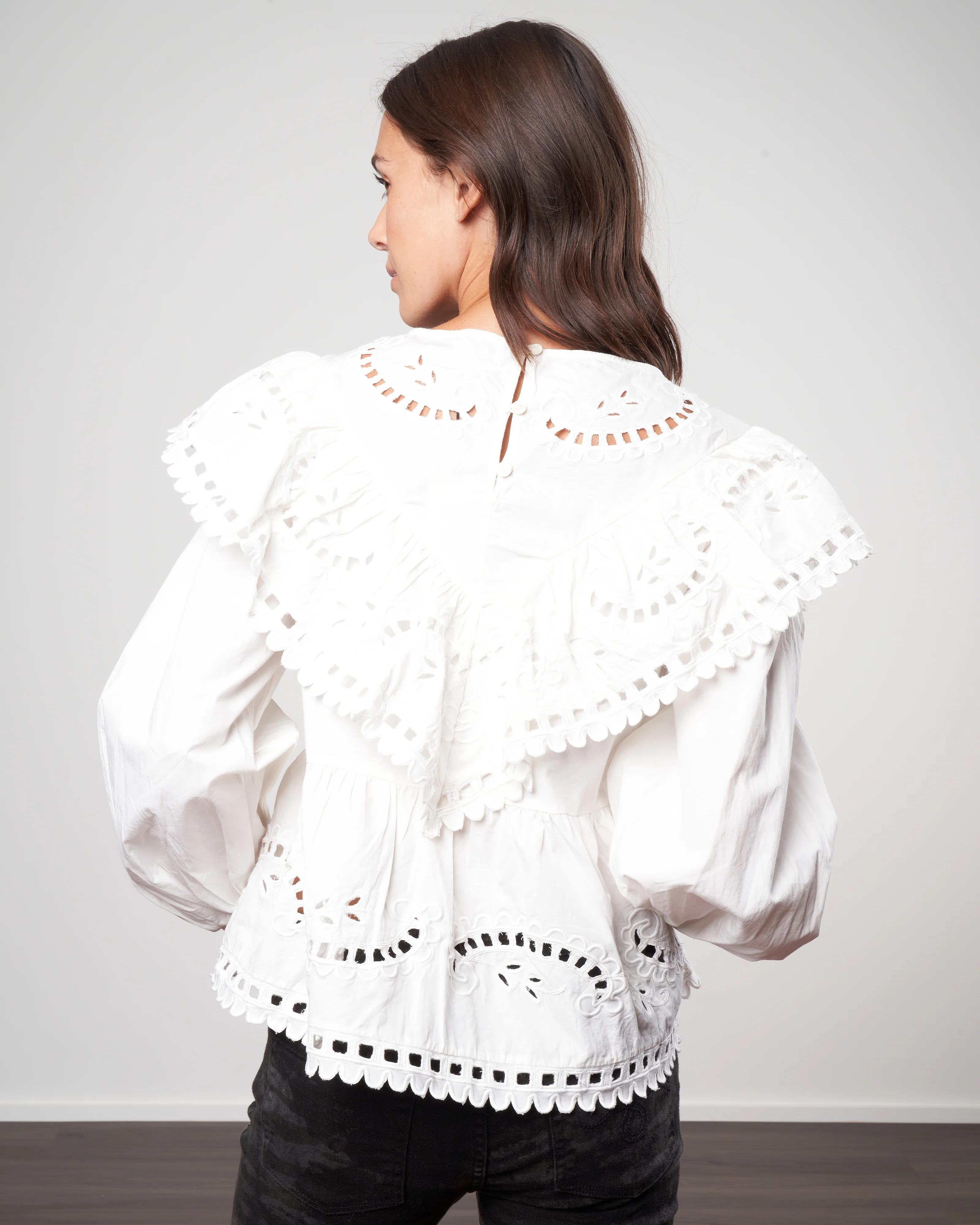 santos eyelet sweatshirt - white - Image 4