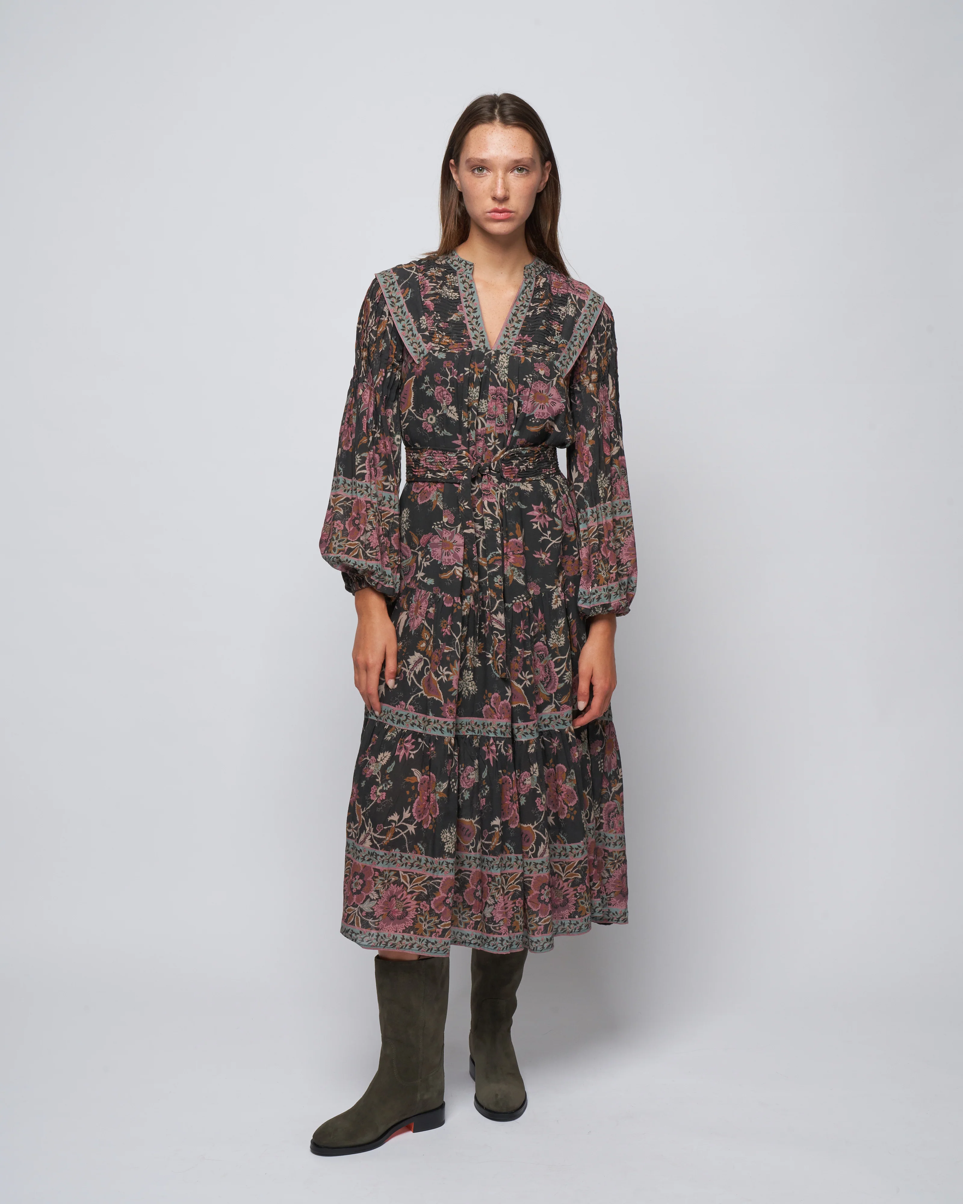 tess print l/slv pintucked dress - black - Image 2