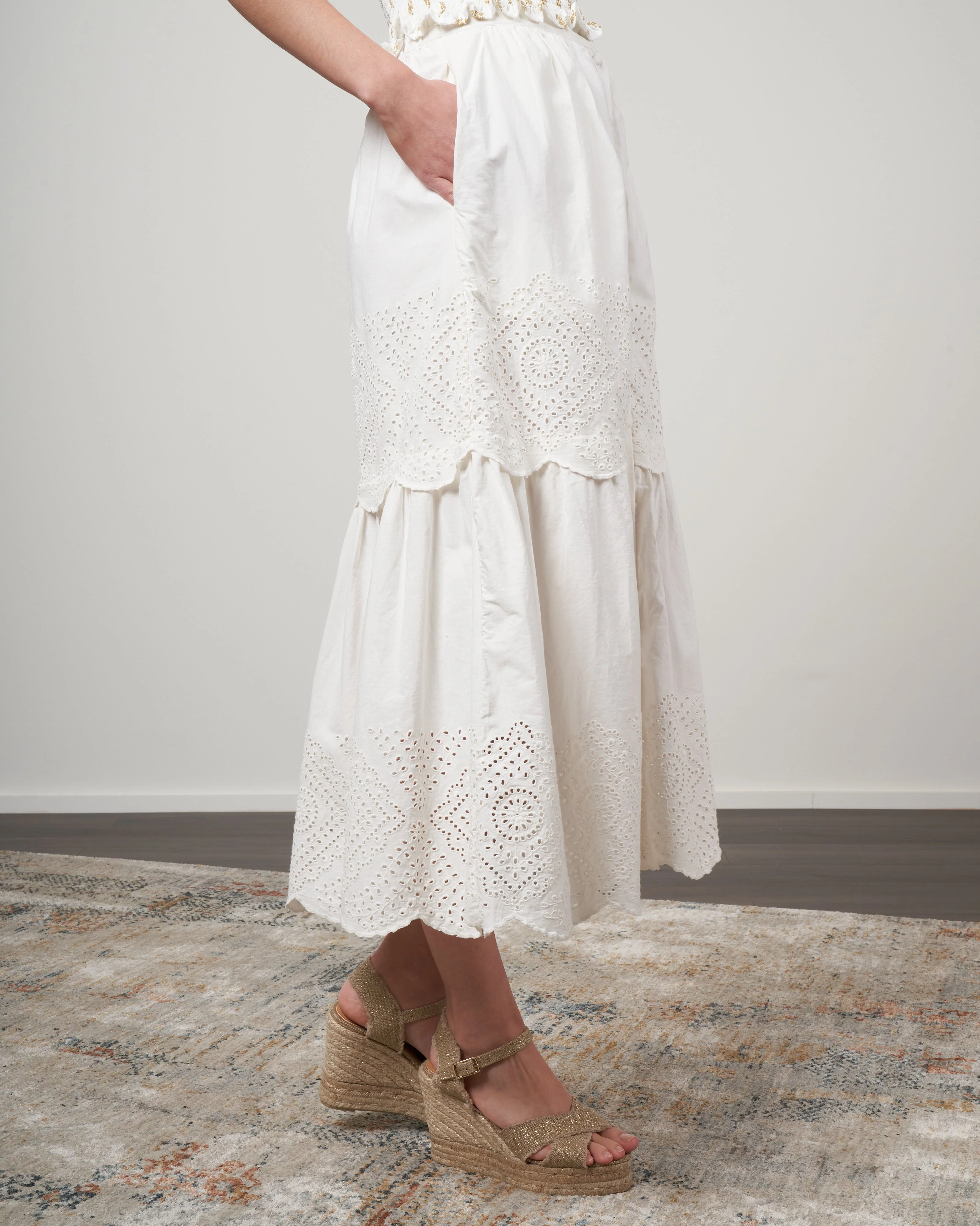 vienne eyelet tiered skirt - white - Image 2