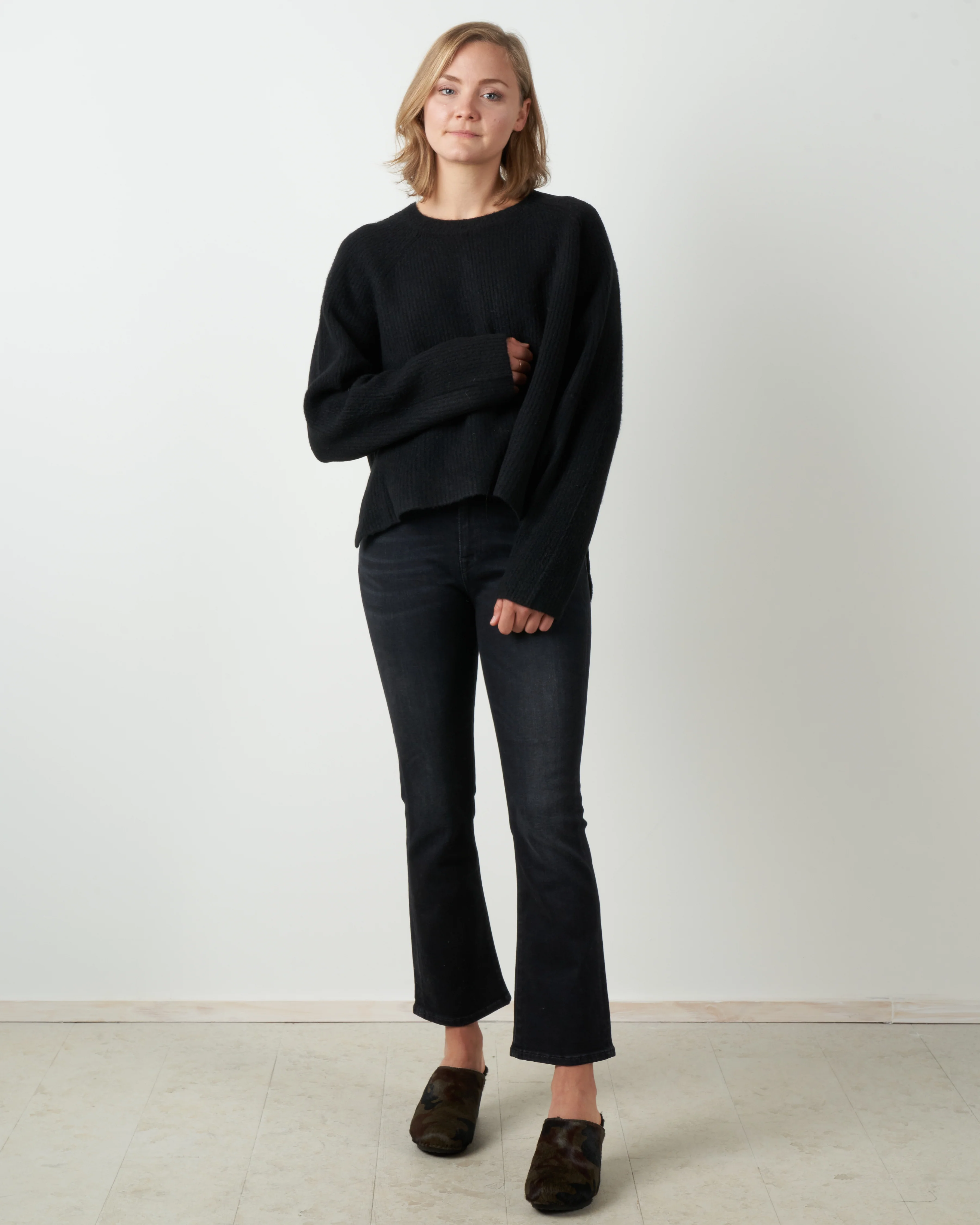 ribbed crewneck - black - Image 4