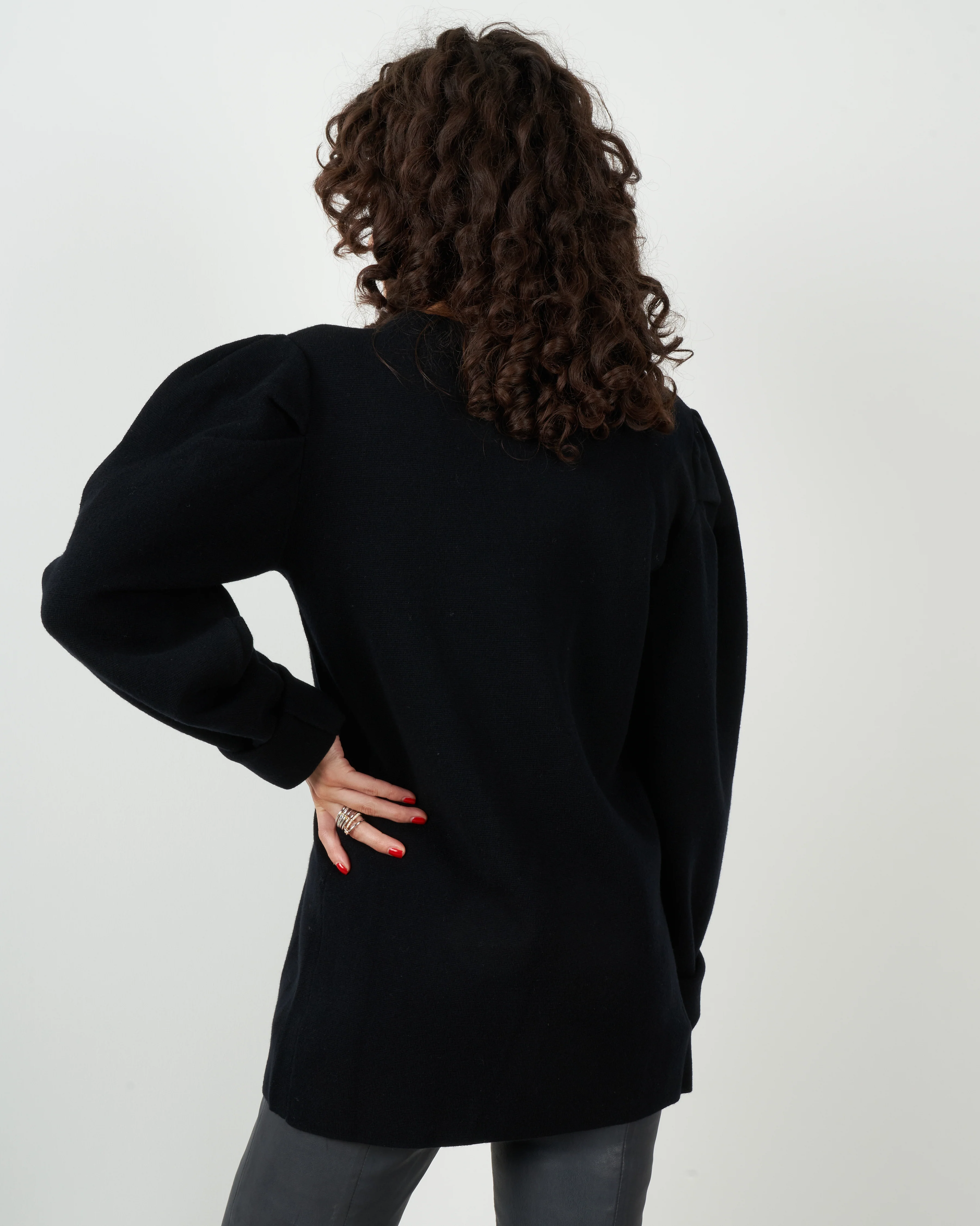 puff-sleeve pullover - black - Image 2