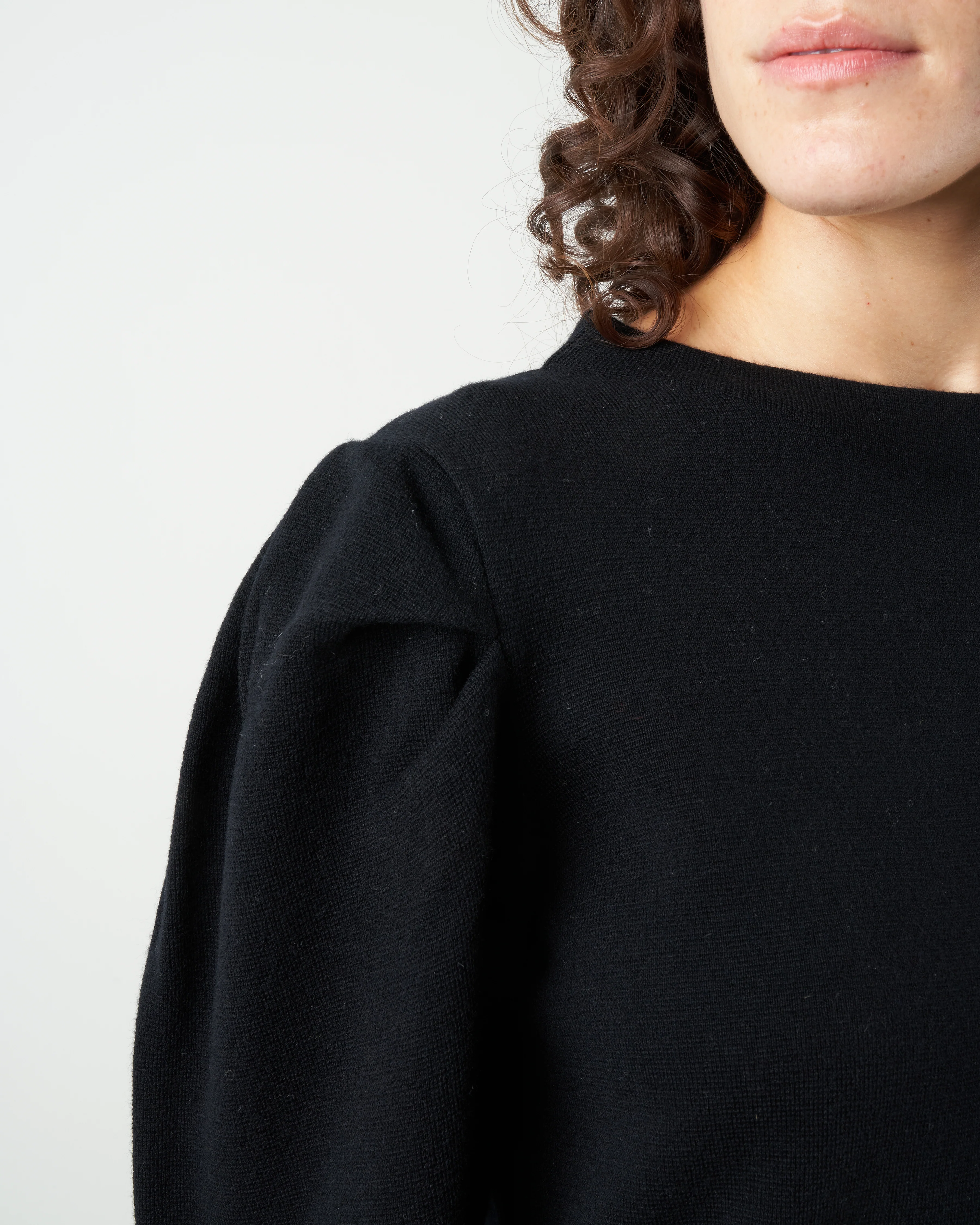 puff-sleeve pullover - black - Image 5