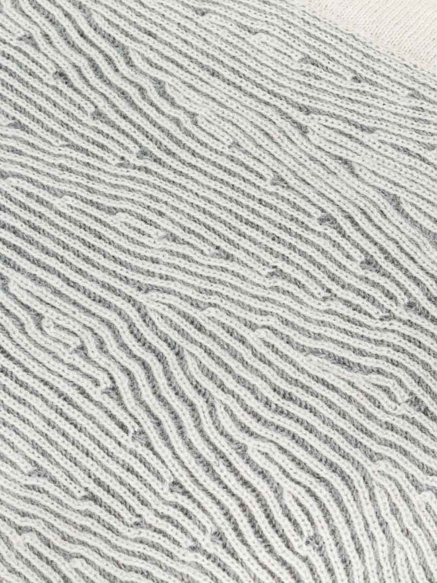 kimsa throw - silver/cream - Image 3