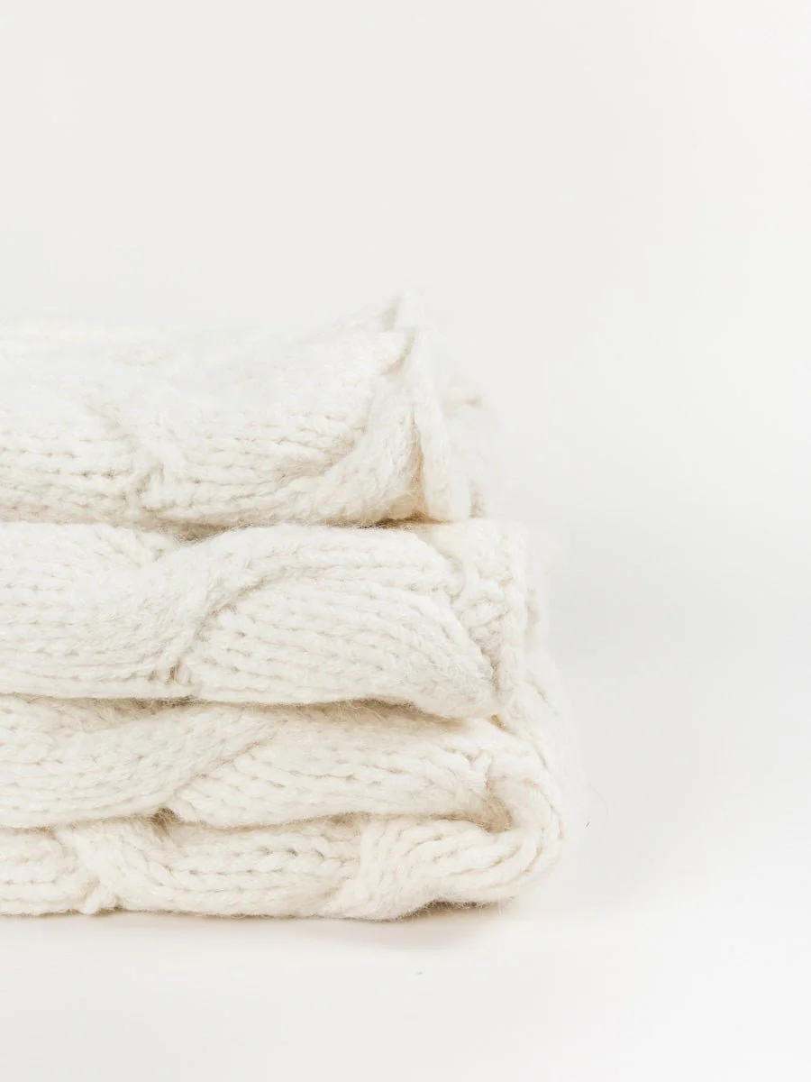 trenza cable throw - cream - Image 2