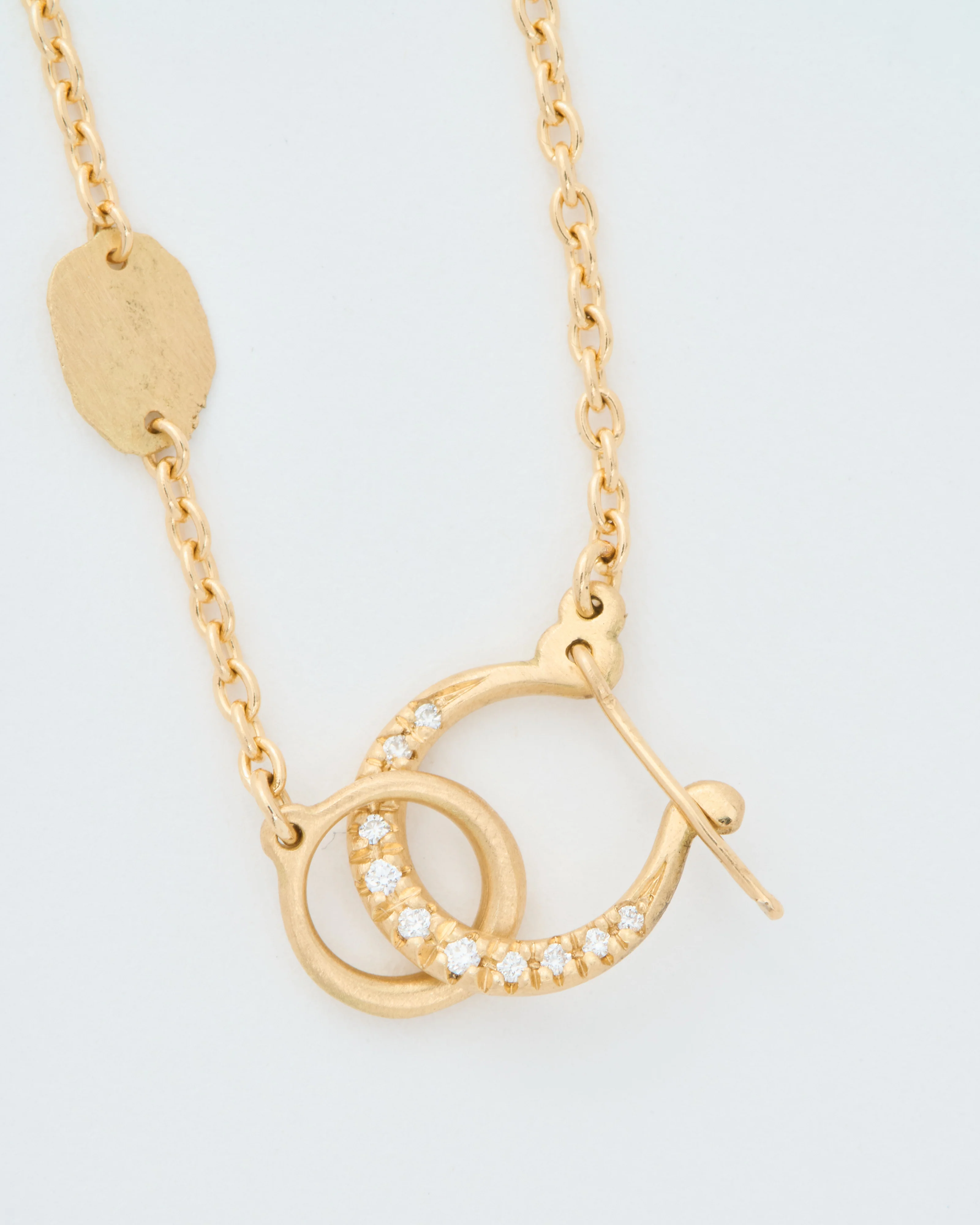 hung gold necklace - Image 2